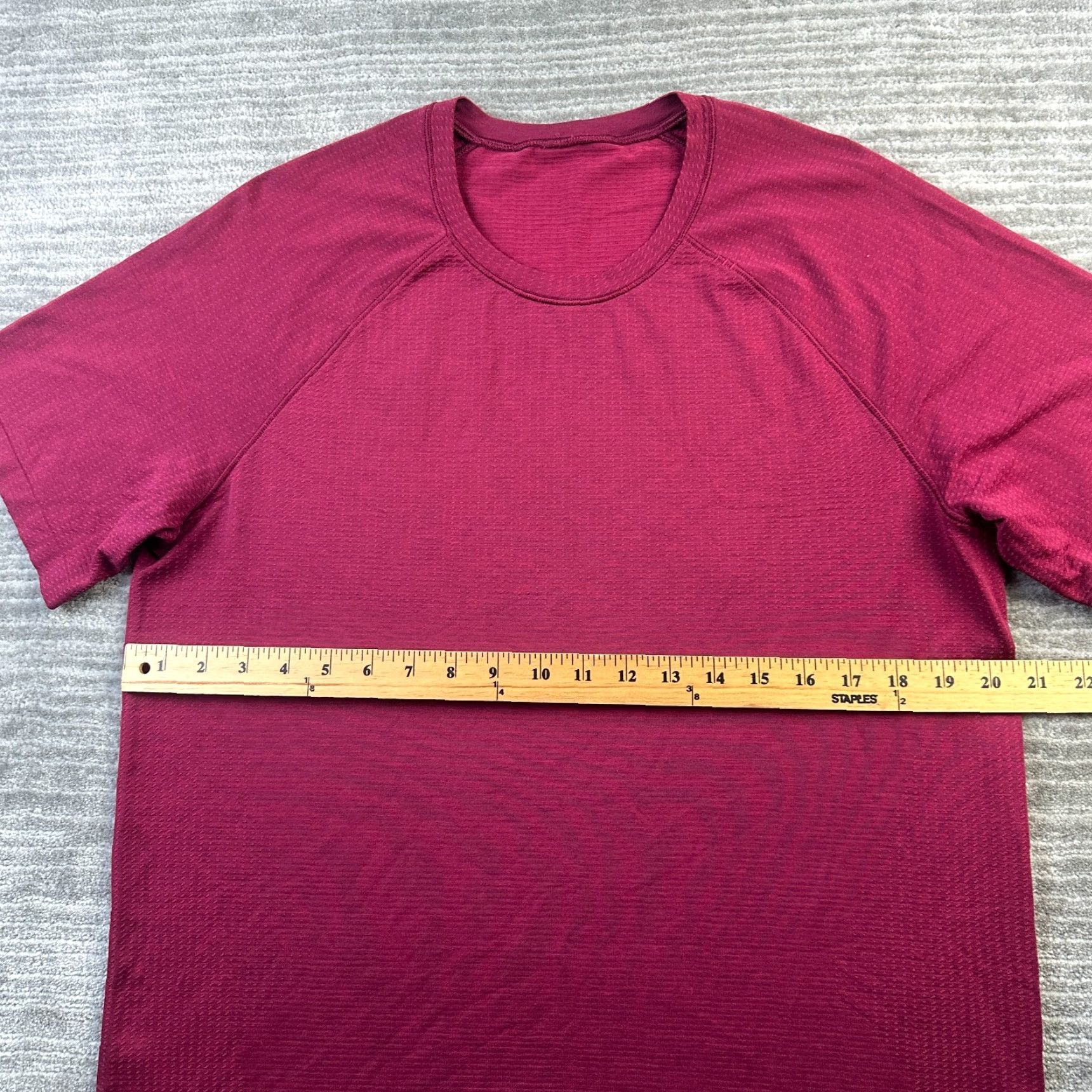 Lululemon Lululemon Shirt Mens Medium Red Metal Vent Tech Short Sleeve Gym Size US L / EU 52-54 / 3 - 7 Thumbnail
