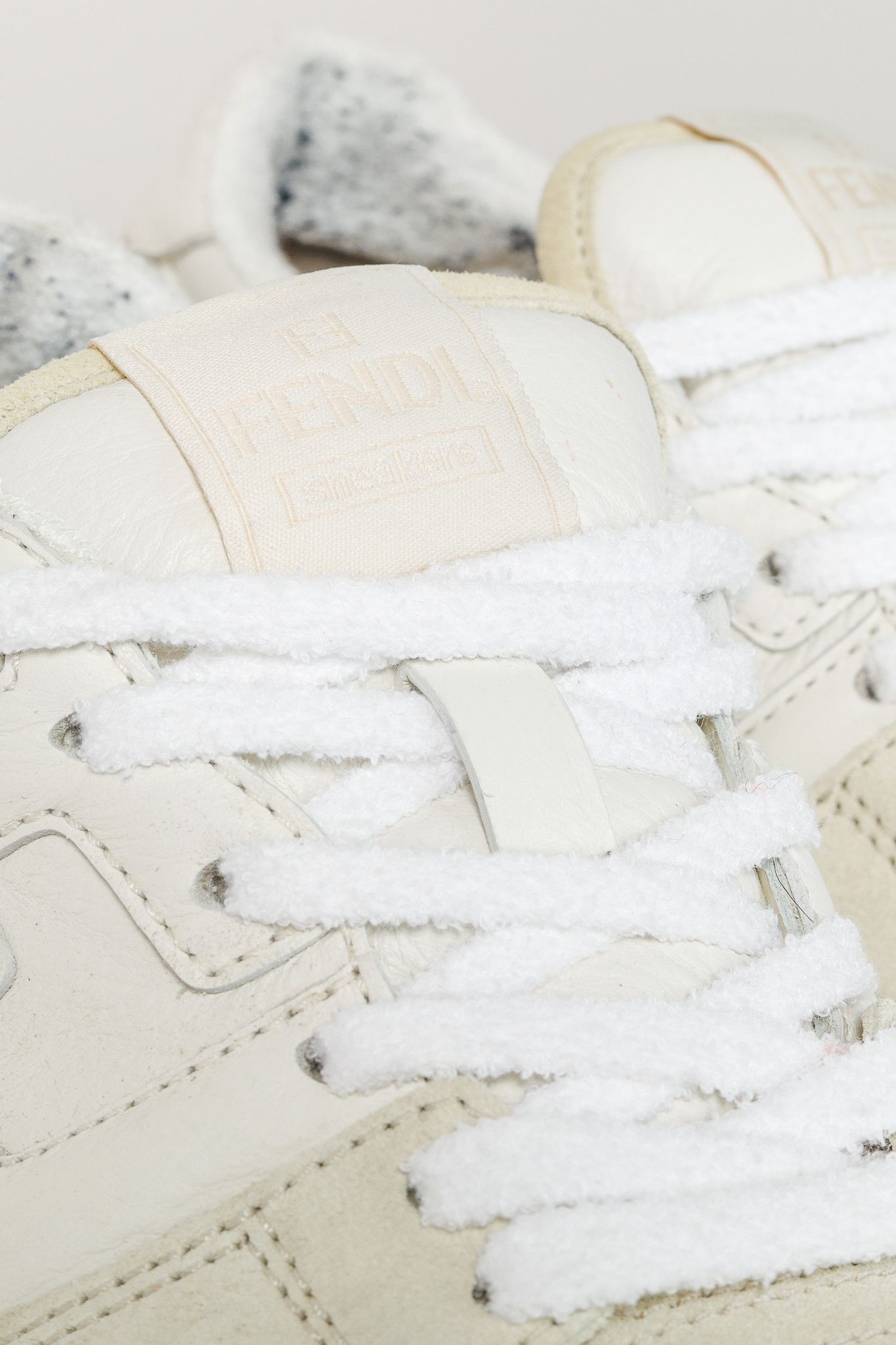 Fendi Fendi Match FF Logo Low-Top Sneaker in Suede and Leather Size US 8 / IT 38 - 8 Thumbnail