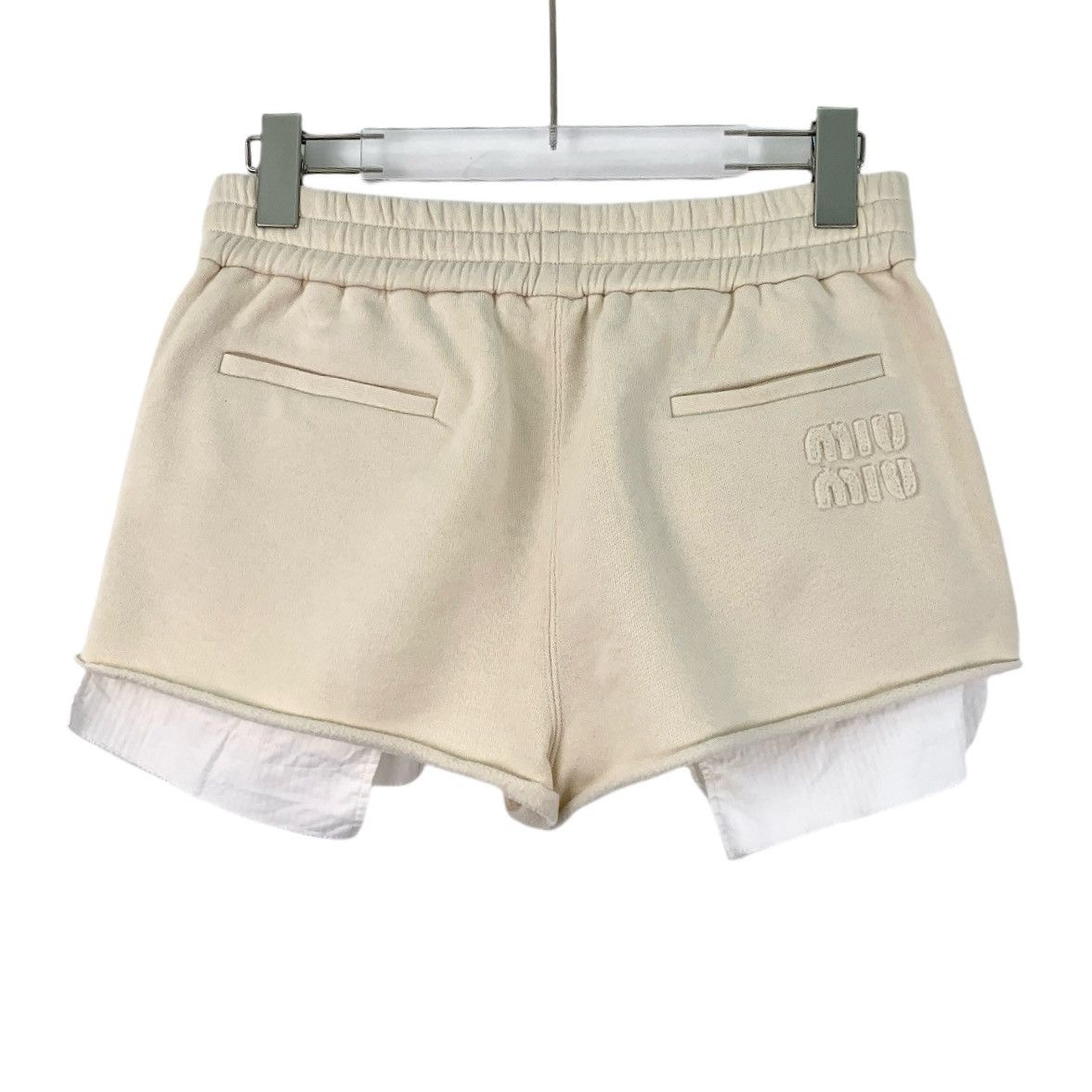Miu Miu Miu Miu Beige Letter Logo Embroidered Casual Shorts K26WX Size 27" / US 4 / IT 40 - 2 Thumbnail
