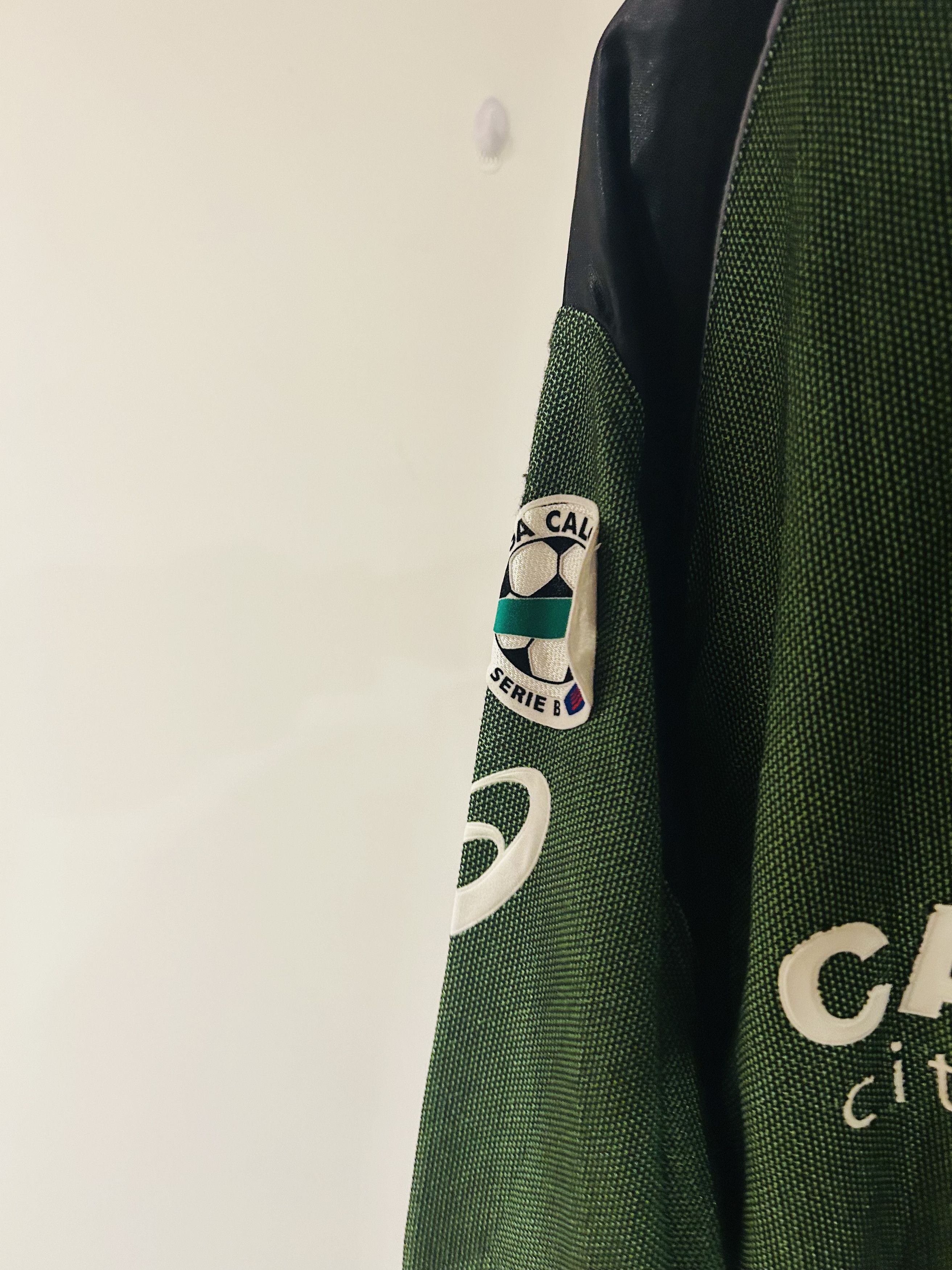 Asics × Vintage U S Catanzaro 2004/05 match issue/WORN GK jersey Size US XL / EU 56 / 4 - 3 Thumbnail