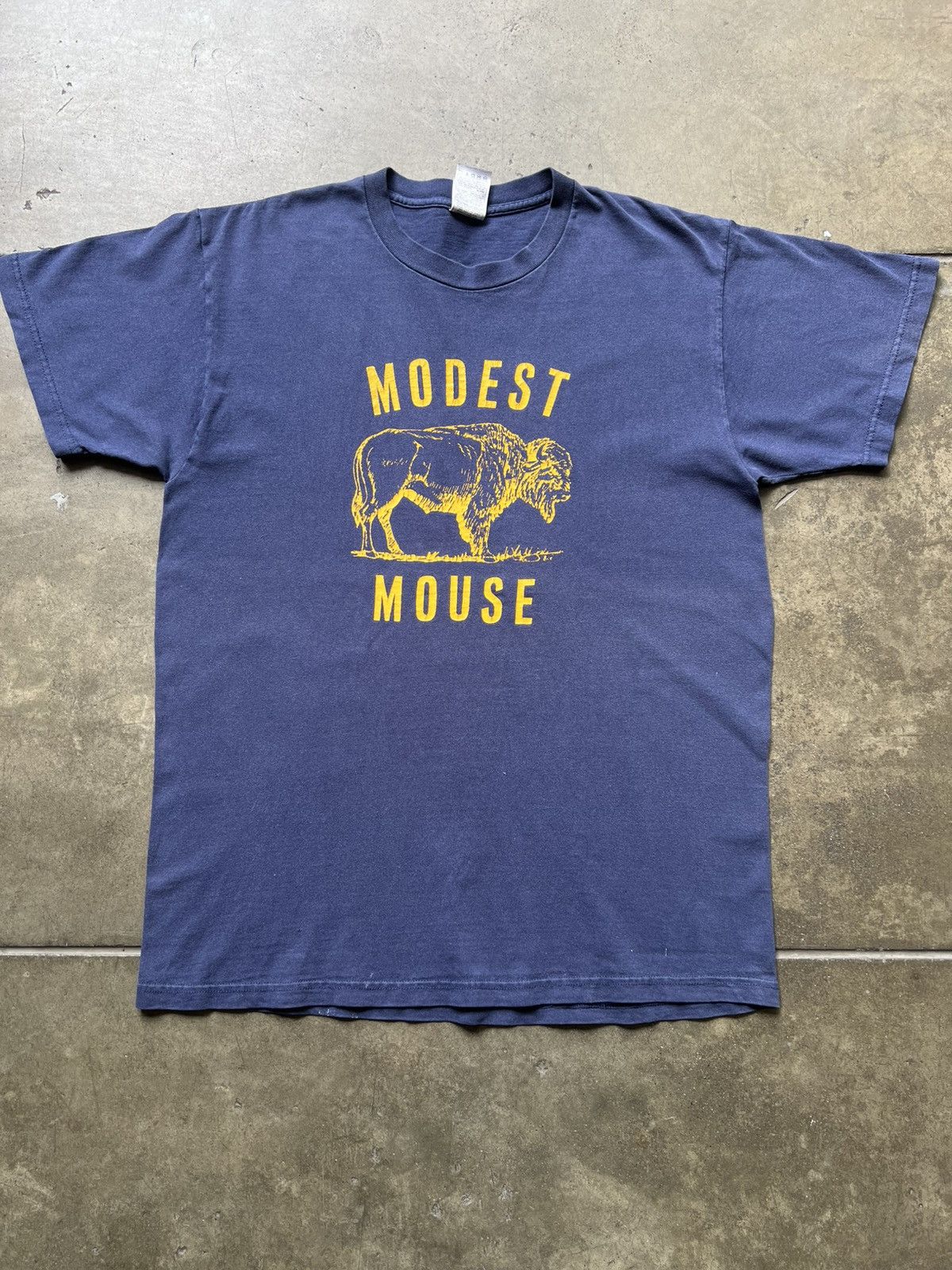 Vintage ‘00s Modest Mouse Band Tee Shirt Tour Y2K Elliott Smith Size US L / EU 52-54 / 3 - 1 Thumbnail