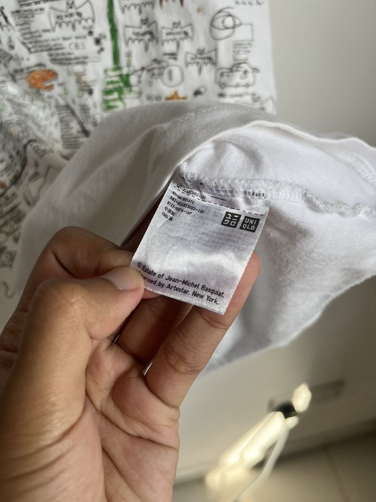 Jean-Michel Basquiat Steals! Uniqlo X Jean-Michel Basquiat Size US M / EU 48-50 / 2 - 7 Thumbnail