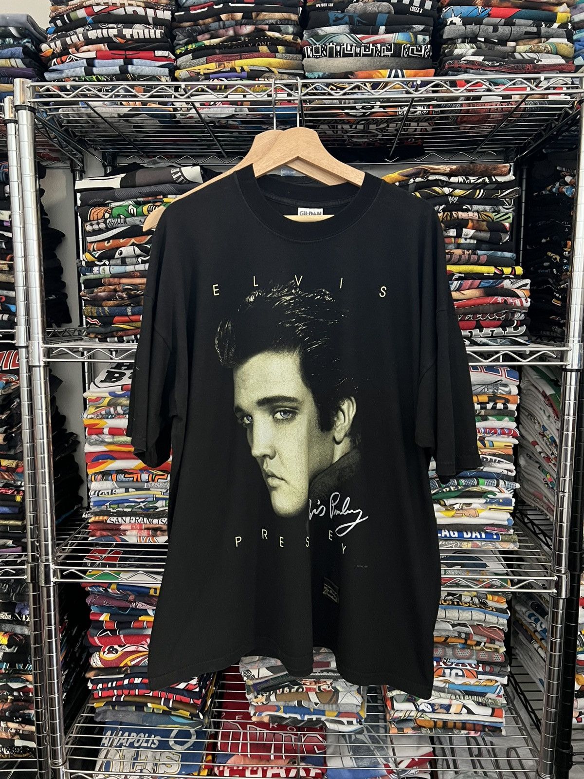 Band Tees 1998 Elvis Presley Big Face Graceland Tee Size US XXL / EU 58 / 5 - 1 Thumbnail