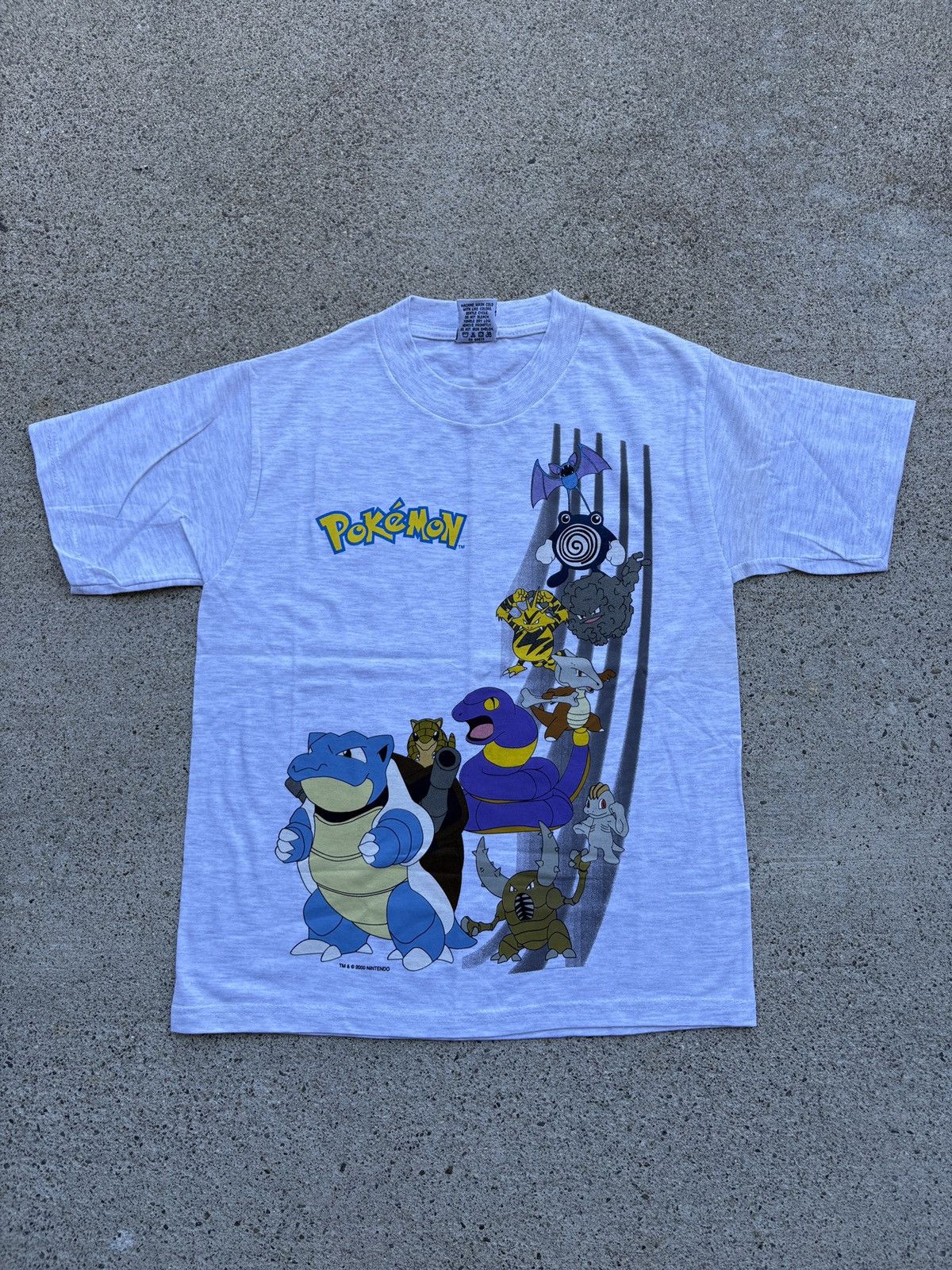 Vintage 2000 Pokèmon “Blastoise & Friends” Shirt Size S