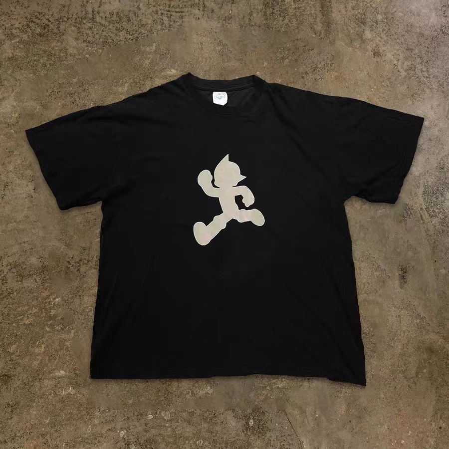 Vintage Black street retro cartoon Astro Boy print t-shirt Size US M / EU 48-50 / 2 - 1 Thumbnail