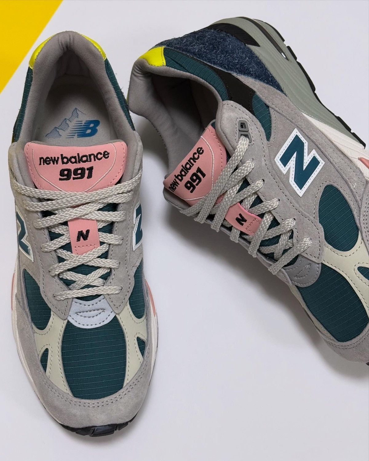 New Balance NEW BALANCE 991 MADE IN ENGLAND 'PACIFIC MAJOLICA BLUE’ Size US 8.5 / EU 41-42 - 1 Thumbnail