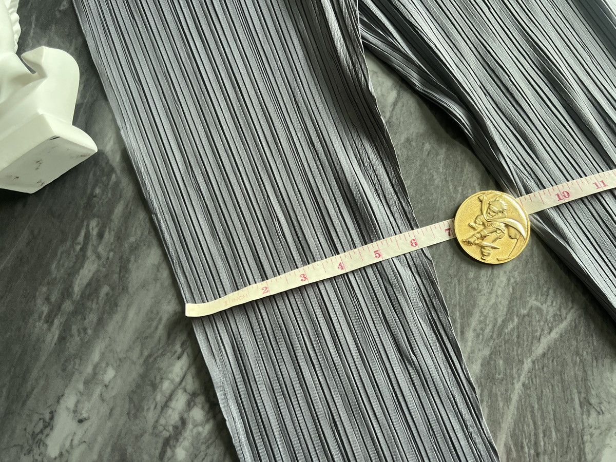 Pleats Please Issey Miyake Issey Miyake : Pleat Please Gray Wolf Size US 32 / EU 48 - 9 Thumbnail