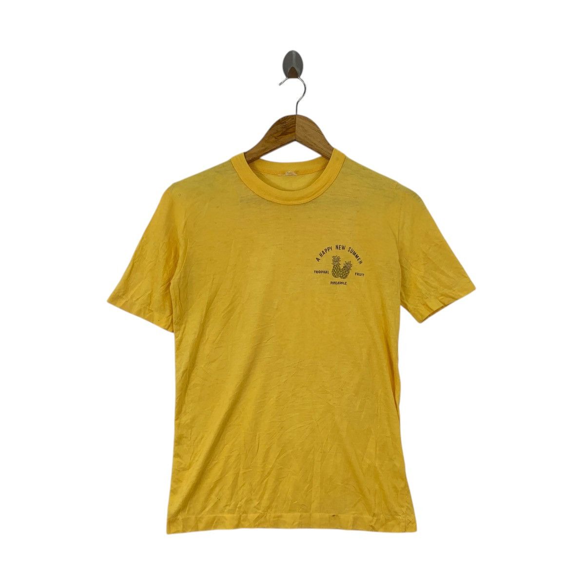 Vintage Vintage 70’ HAWAII TROPICAL PINEAPPLE Fruit Yellow Tee Size XS / US 0-2 / IT 36-38 - 1 Thumbnail