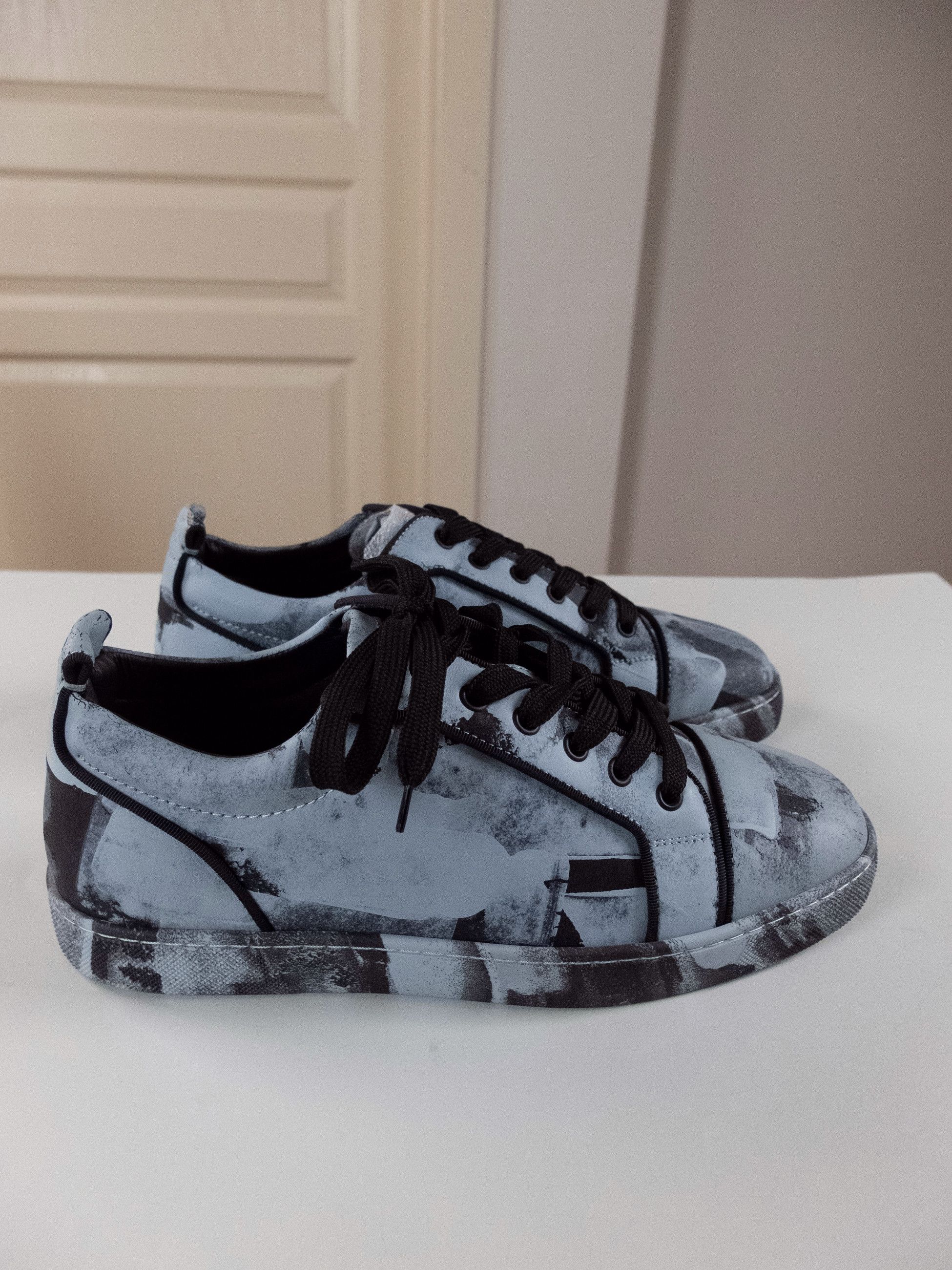 Christian Louboutin CHRISTIAN LOUBOUTIN Louis Junior blue leather sneakers 9 42 Size US 9 / EU 42 - 4 Thumbnail
