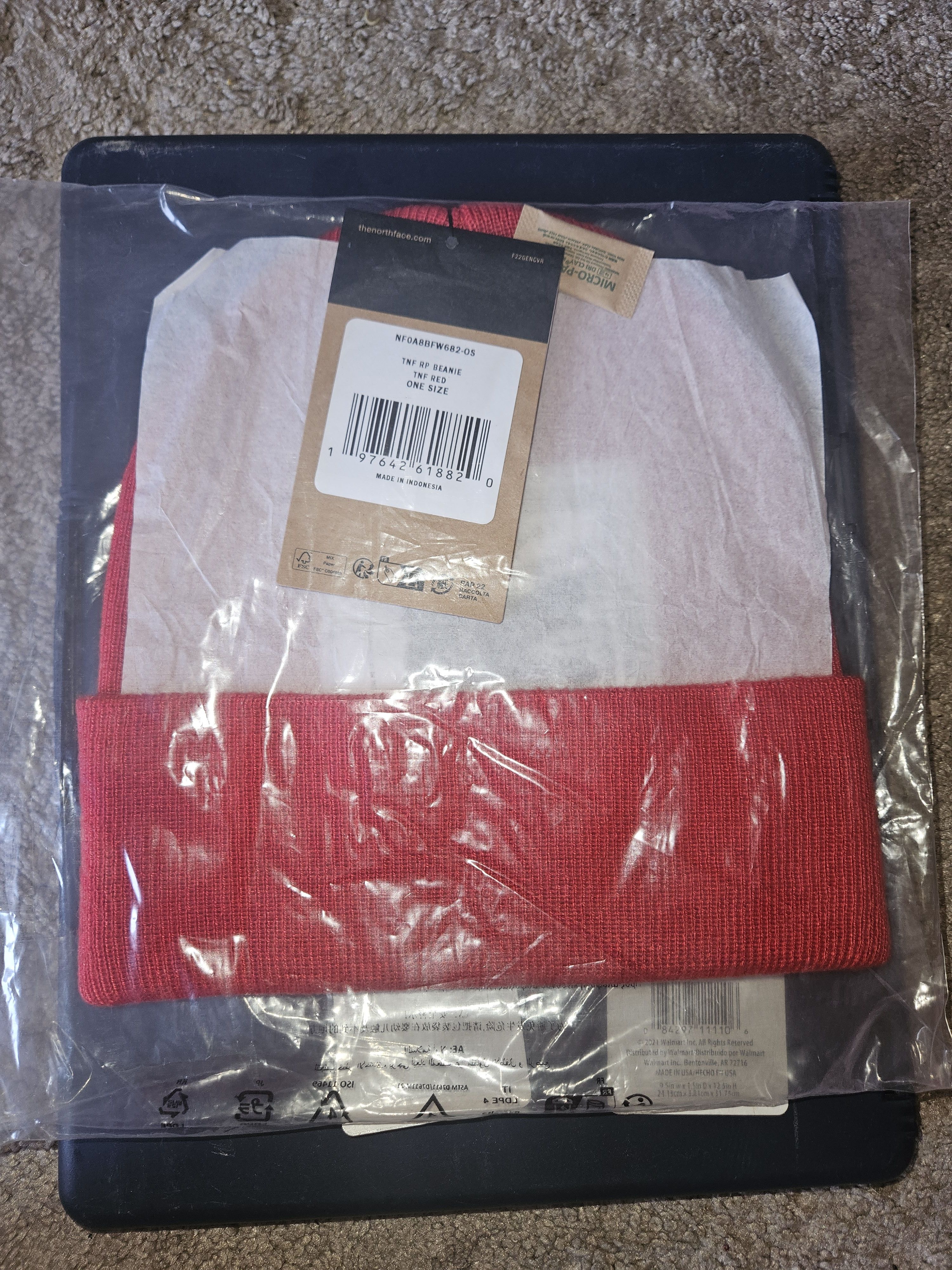 Supreme × The North Face Supreme FW25 The North Face Red Beanie OS Size ONE SIZE - 2 Thumbnail