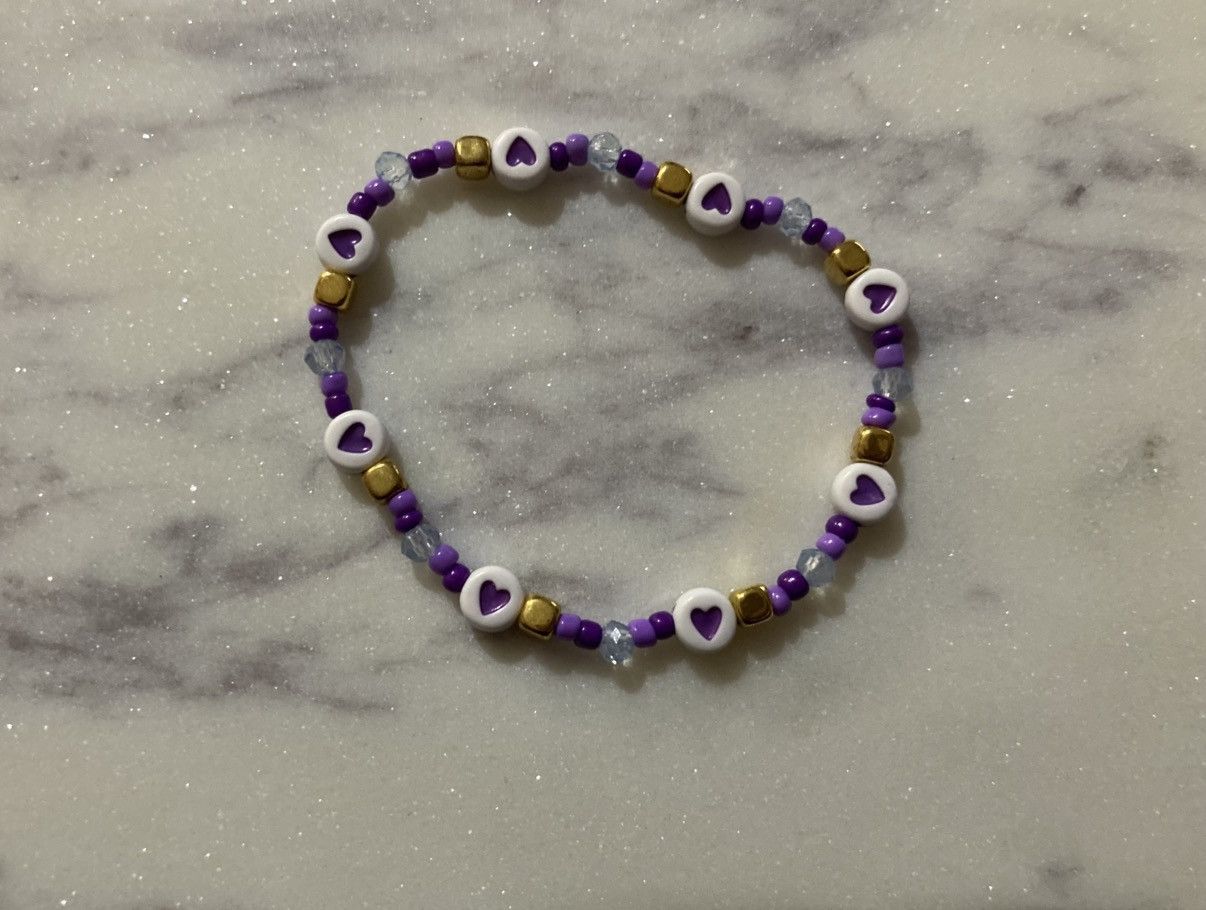 Other Purple hearts beaded bracelet Size ONE SIZE - 1 Preview