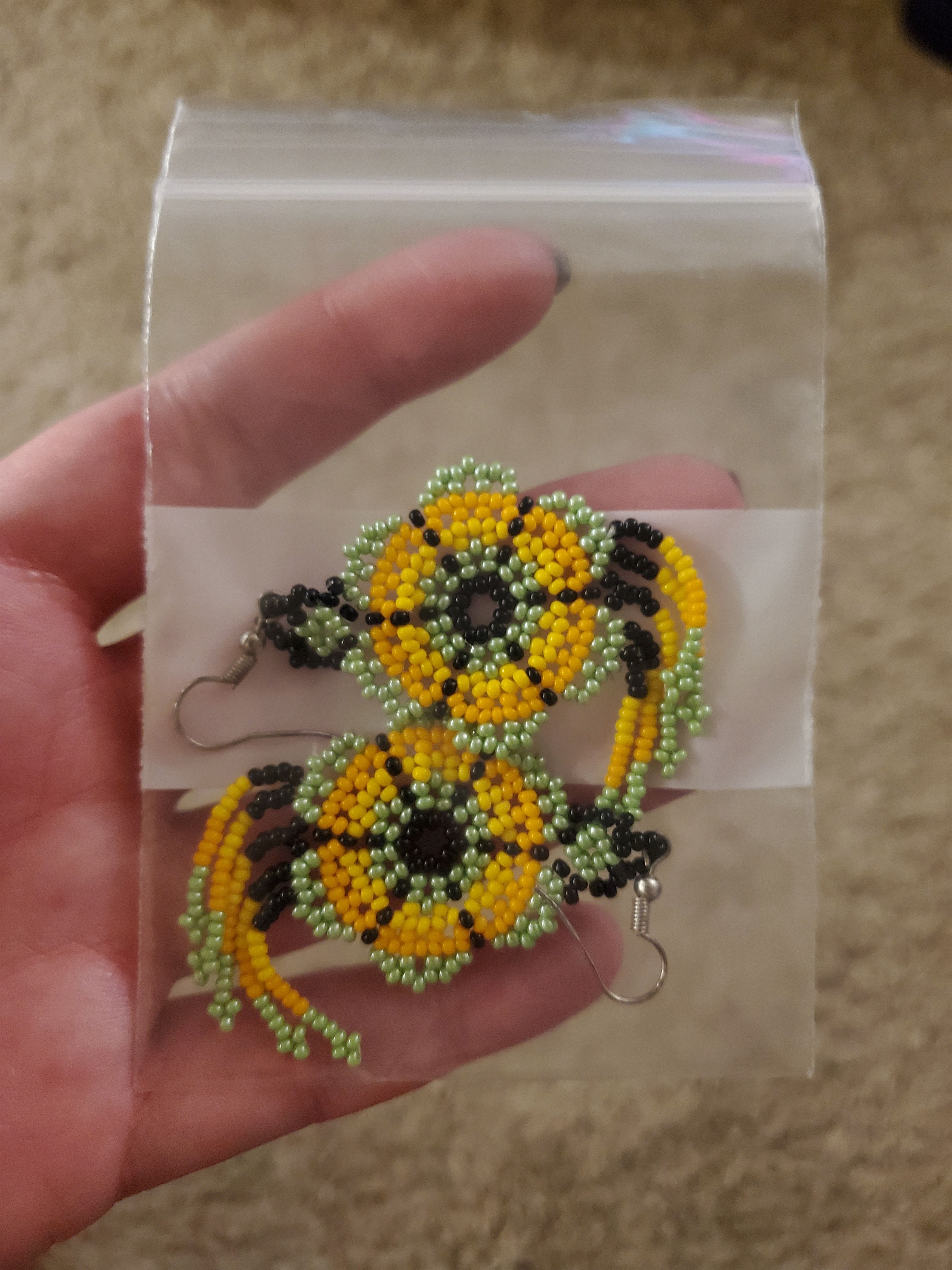Other Traditional Mexican Handcrafted Beaded Dangle Earrings Size ONE SIZE - 2 Thumbnail