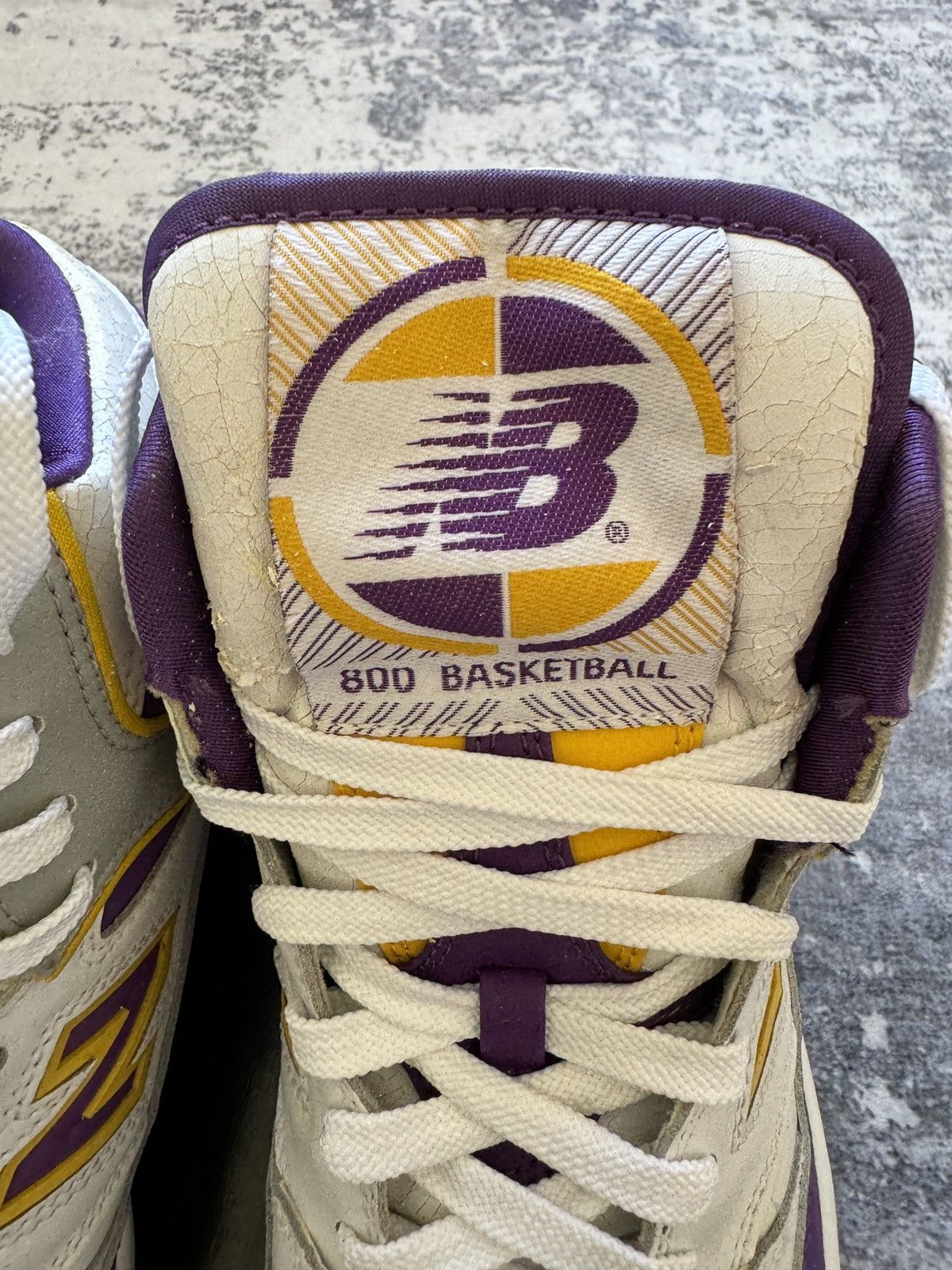 New Balance New Balance BB800 PY James Worthy 10.5 us 44.5 en Lakers Size US 10.5 / EU 43-44 - 7 Thumbnail