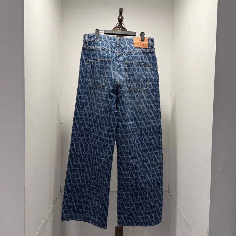 Valentino Valentino The barrage is full of printed jeans Size 31" - 2 Thumbnail