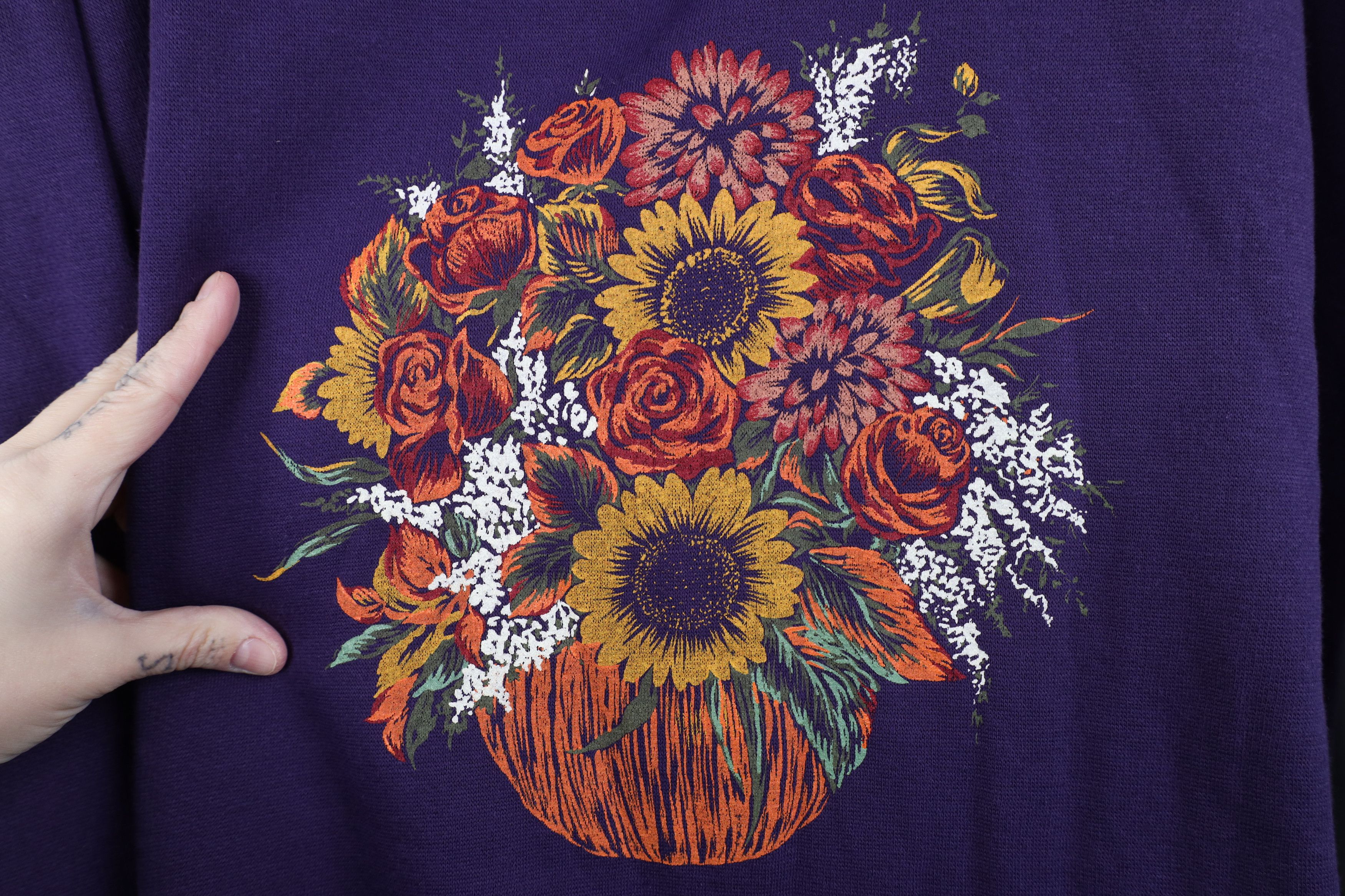 Vintage Vintage 90s Streetwear Pumpkin Flower Bouquet Sweatshirt Size XL / US 12-14 / IT 48-50 - 4 Thumbnail