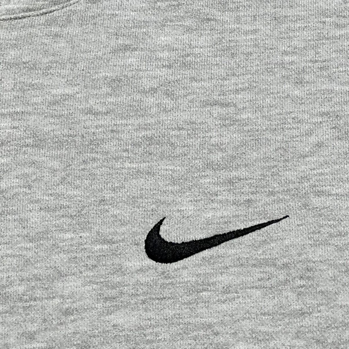 Nike Vintage Nike Hoodie Small Logo Travis Scott Style Size US L / EU 52-54 / 3 - 5 Thumbnail