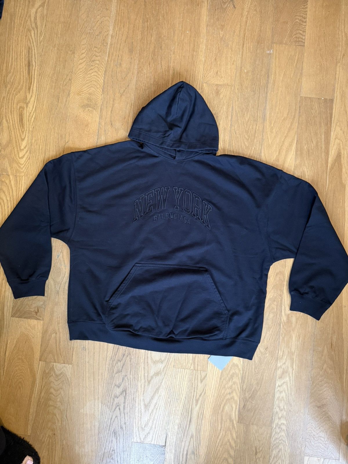 Balenciaga New York Hoodie Size US L / EU 52-54 / 3 - 2 Thumbnail