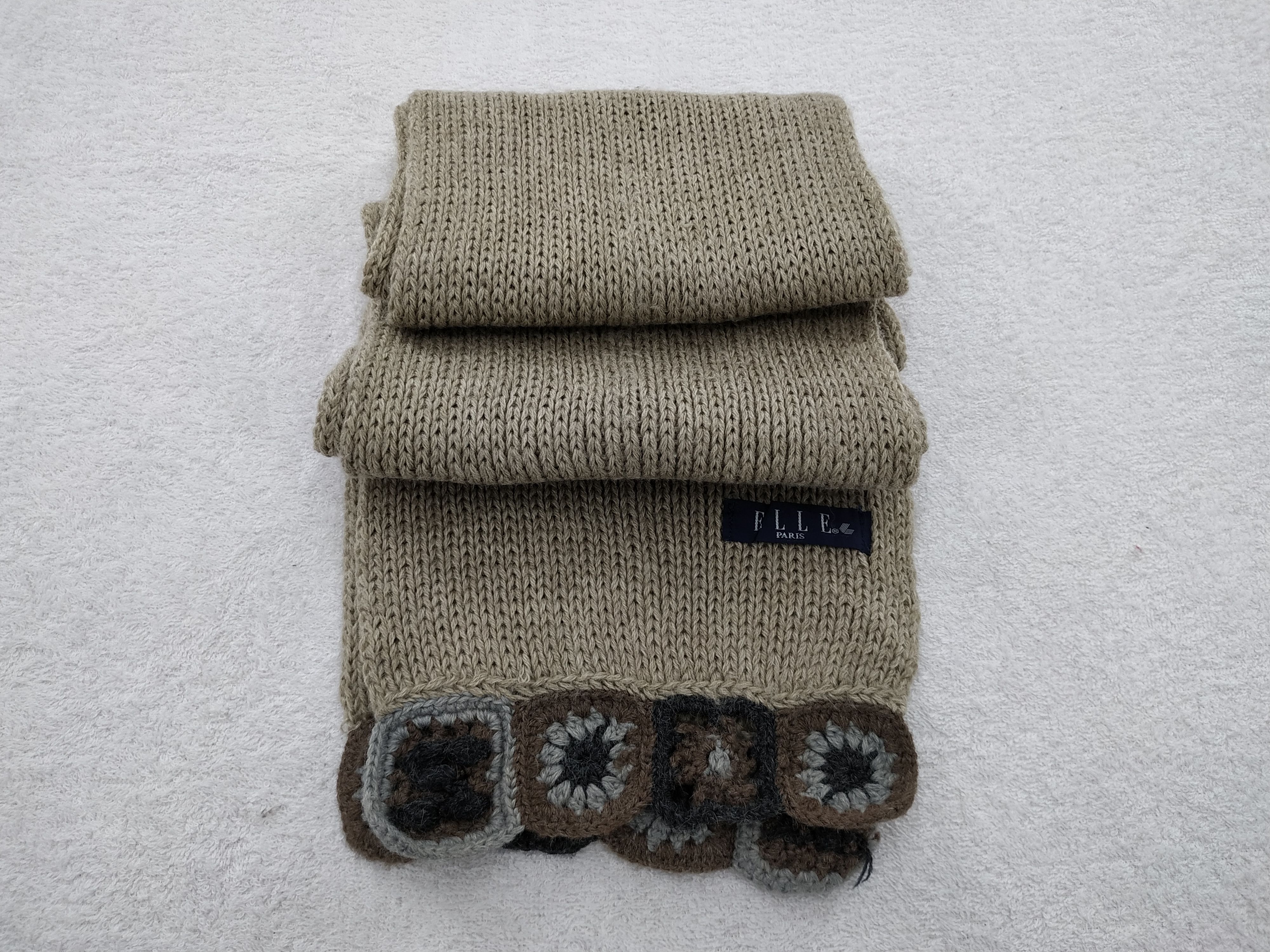 Vintage Vintage Elle Wool Scarf/Muffler/Neckwear MF047 Size ONE SIZE - 2 Thumbnail
