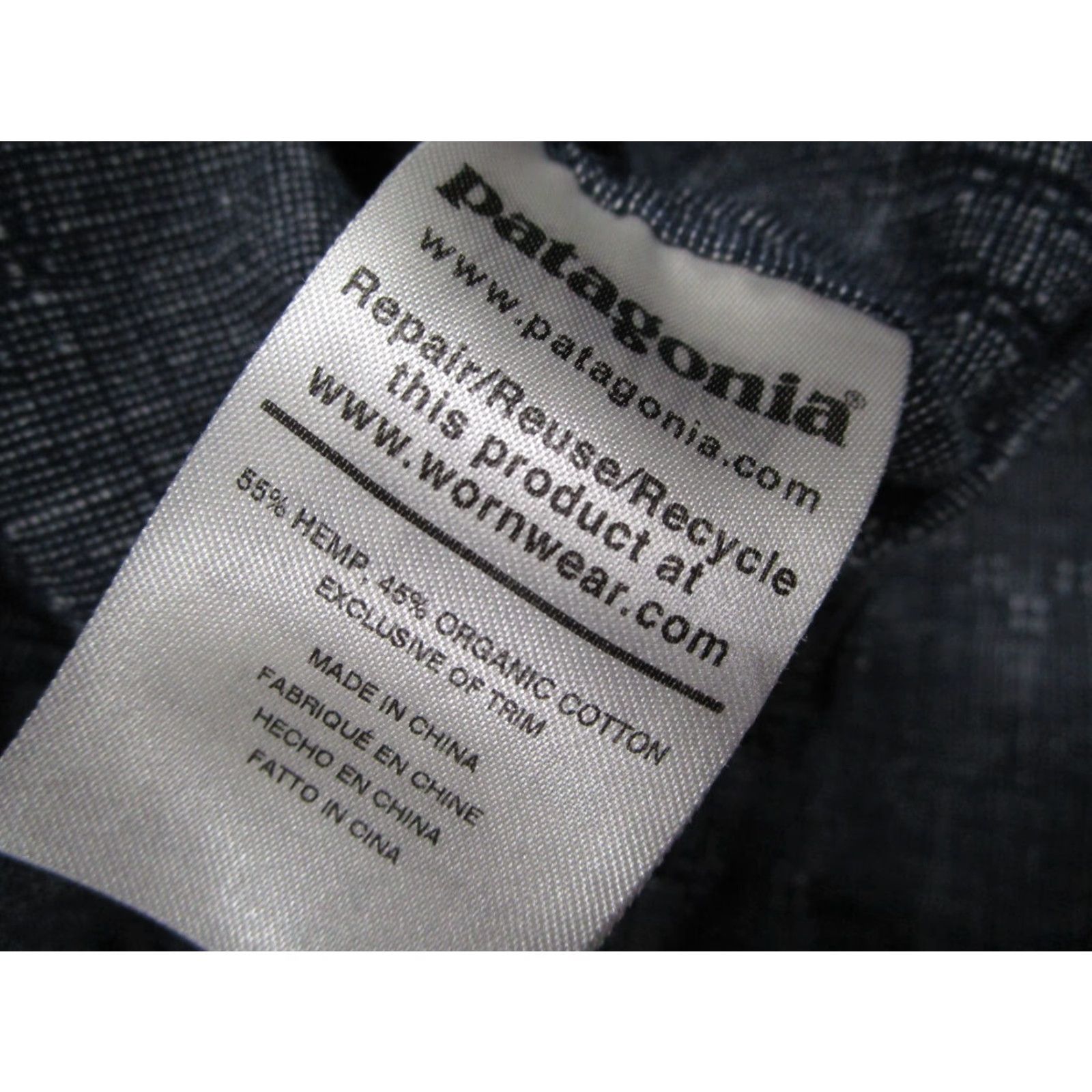 Patagonia Patagonia Shirt Mens XL Blue Button-Up Back Step Beer Back Step Firestone Walker Embroidered Organic Cotton Hemp Geometric Outdoors Casual Retro 90s Size US XL / EU 56 / 4 - 3 Thumbnail