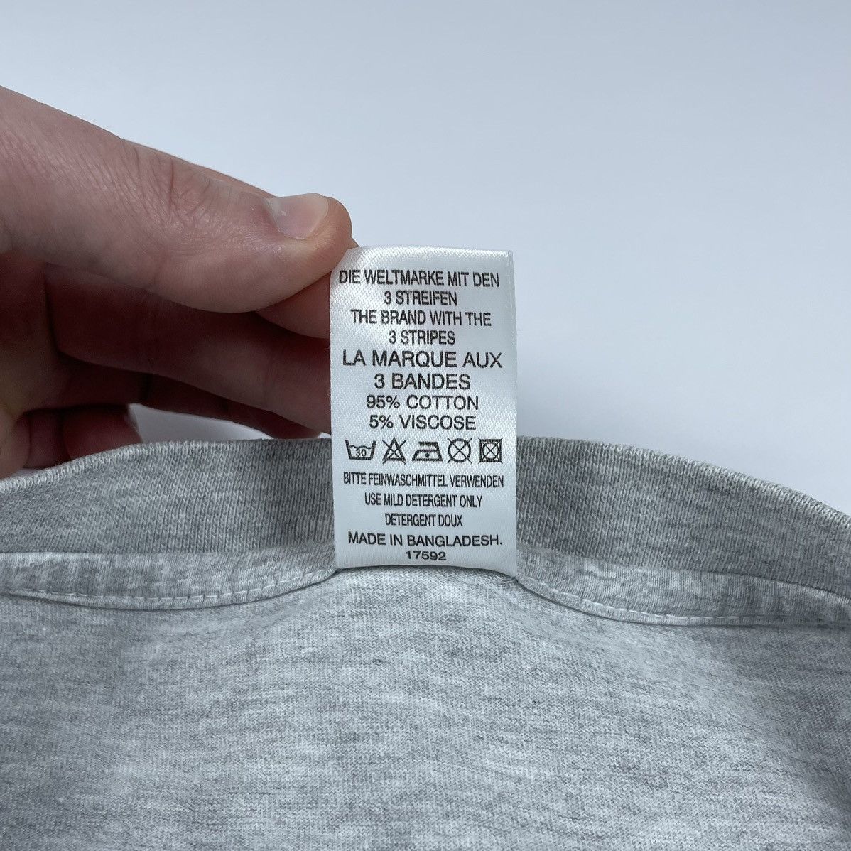 Adidas × Vintage Vintage Adidas Newcastle United Soccer T-Shirt Size US M / EU 48-50 / 2 - 10 Thumbnail