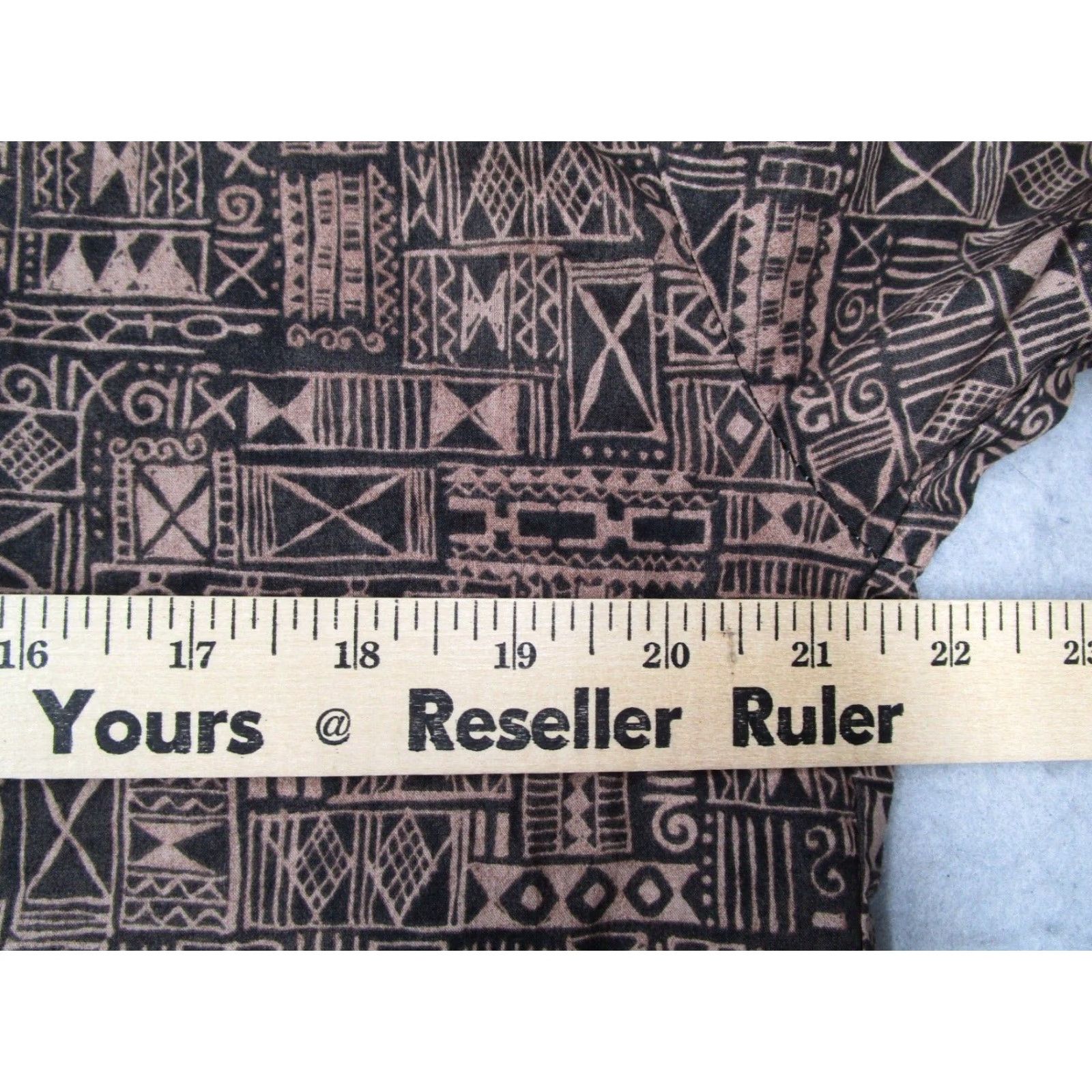 Tori Richard TORI RICHARD Men's Hawaiian Button-Up Shirt Medium Brown Cotton Lawn Geometric Print Retro Tropical Size US M / EU 48-50 / 2 - 6 Thumbnail