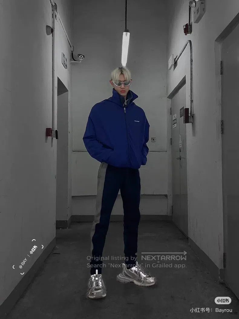 Balenciaga Balenciaga Blue Purple Jacket Size US S / EU 44-46 / 1 - 8 Thumbnail