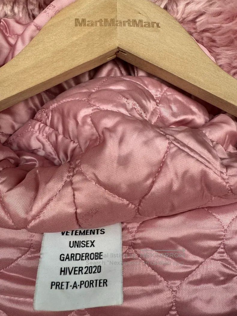 Vetements Vetements Fuzzy Bathrobe Size US S / EU 44-46 / 1 - 4 Thumbnail
