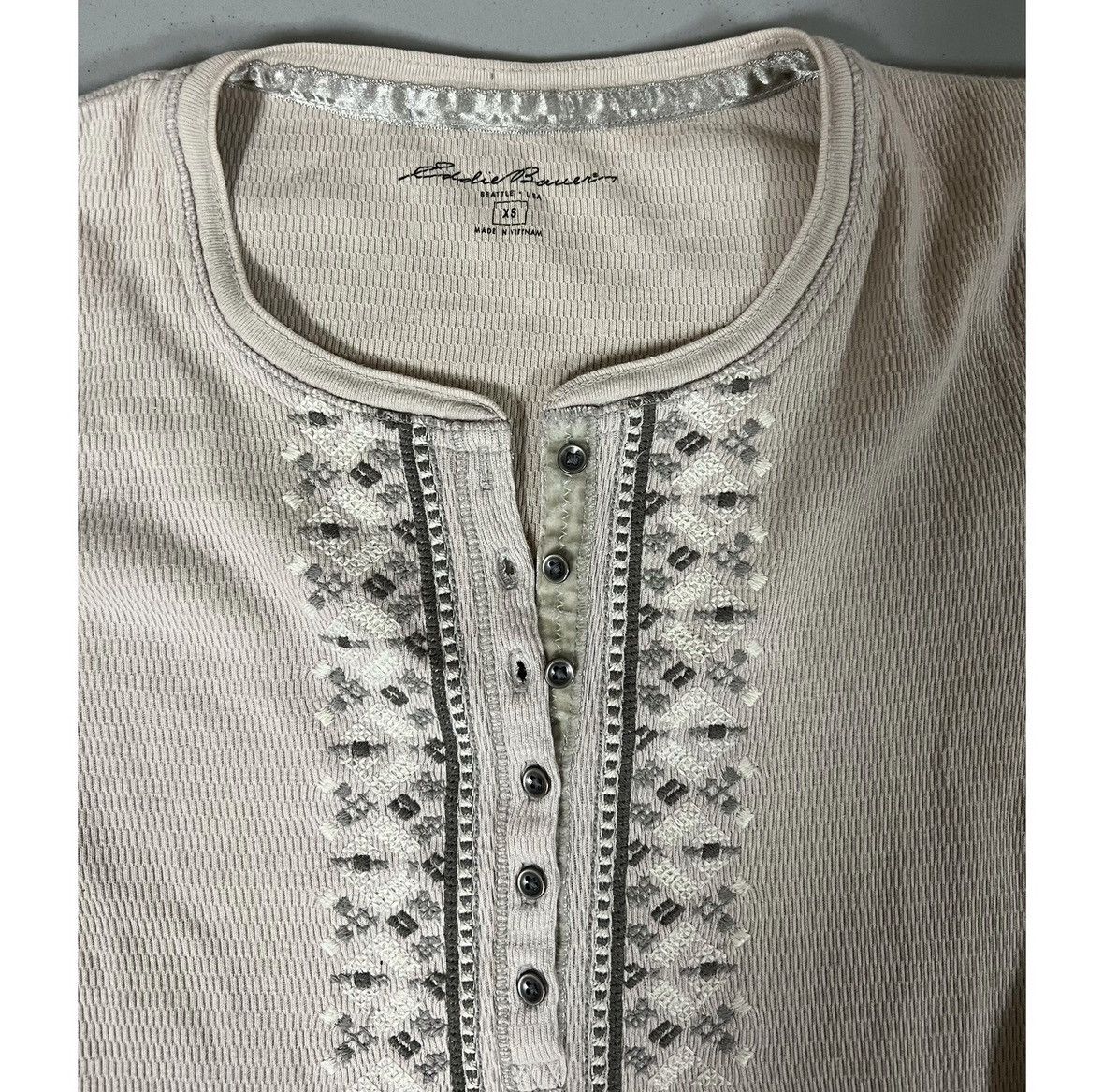 Eddie Bauer Eddie Bauer Beige Boho Bohemian Henley Shirt Top Blouse XS ✨ Size US XS / EU 42 / 0 - 3 Thumbnail