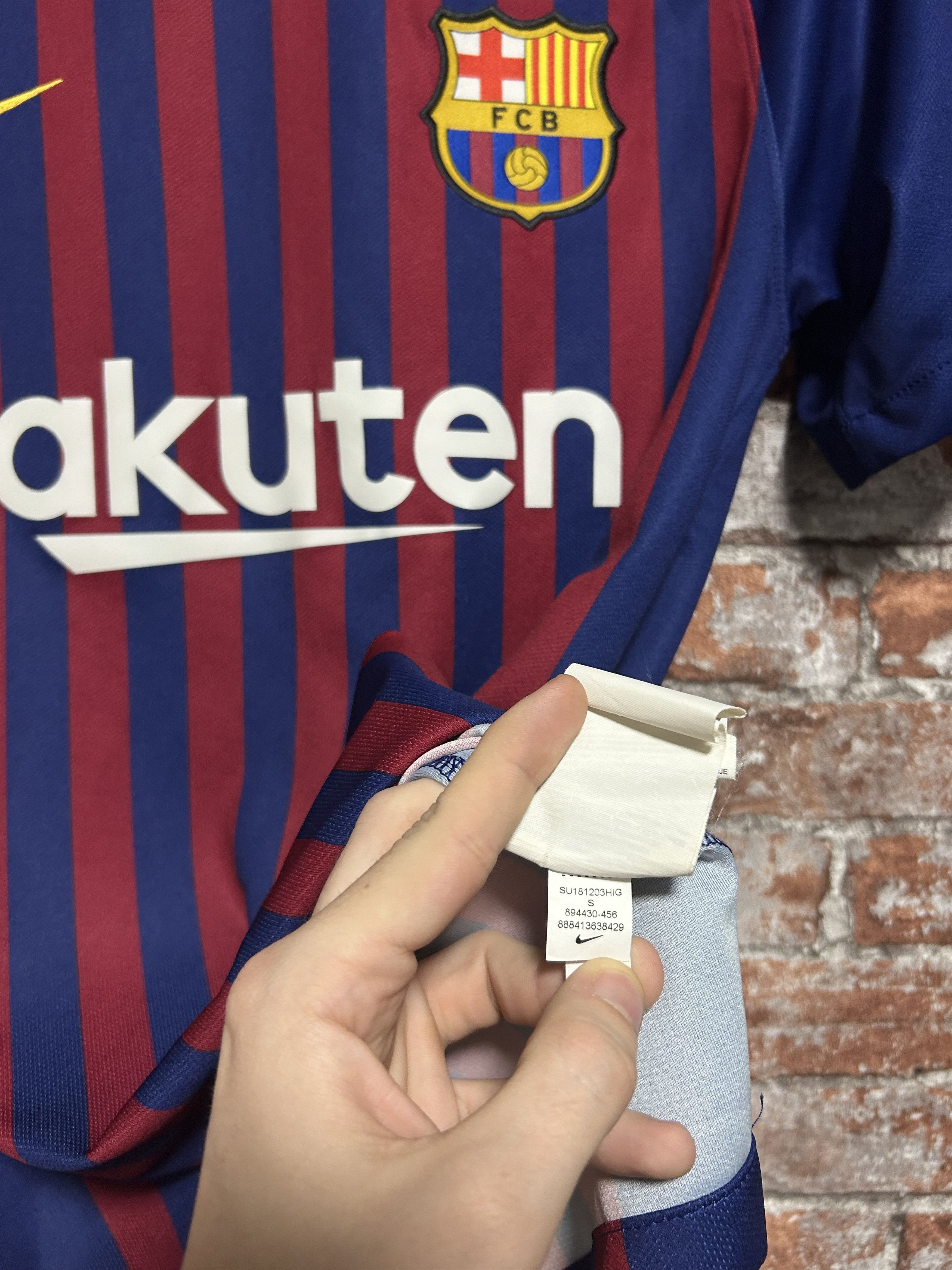 Nike Barcelona 2018 2019 Home Football Nike Shirt 894430-456 Size US S / EU 44-46 / 1 - 8 Thumbnail