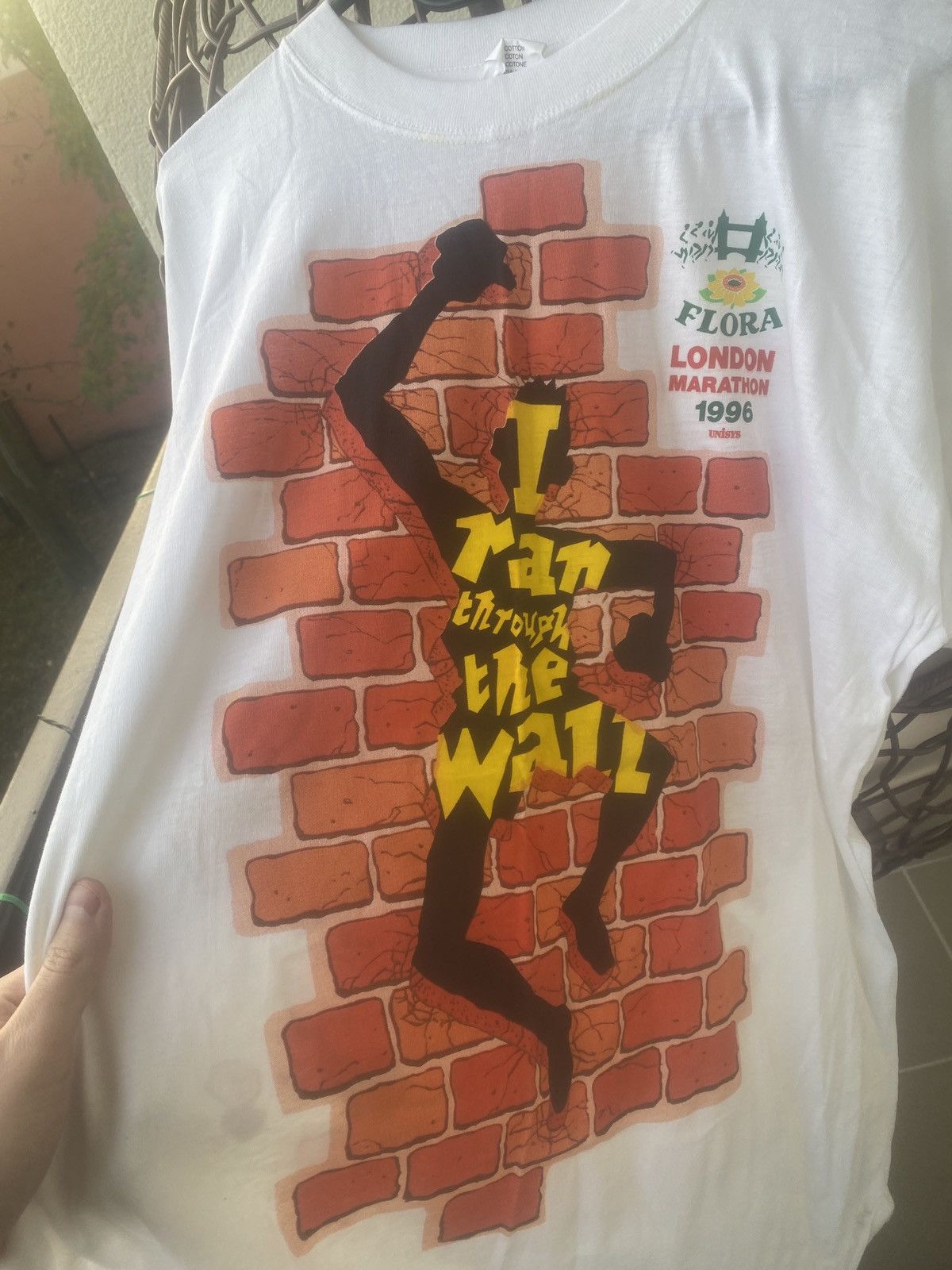Vintage Vintage marathon england tee 90s Size US XL / EU 56 / 4 - 4 Thumbnail