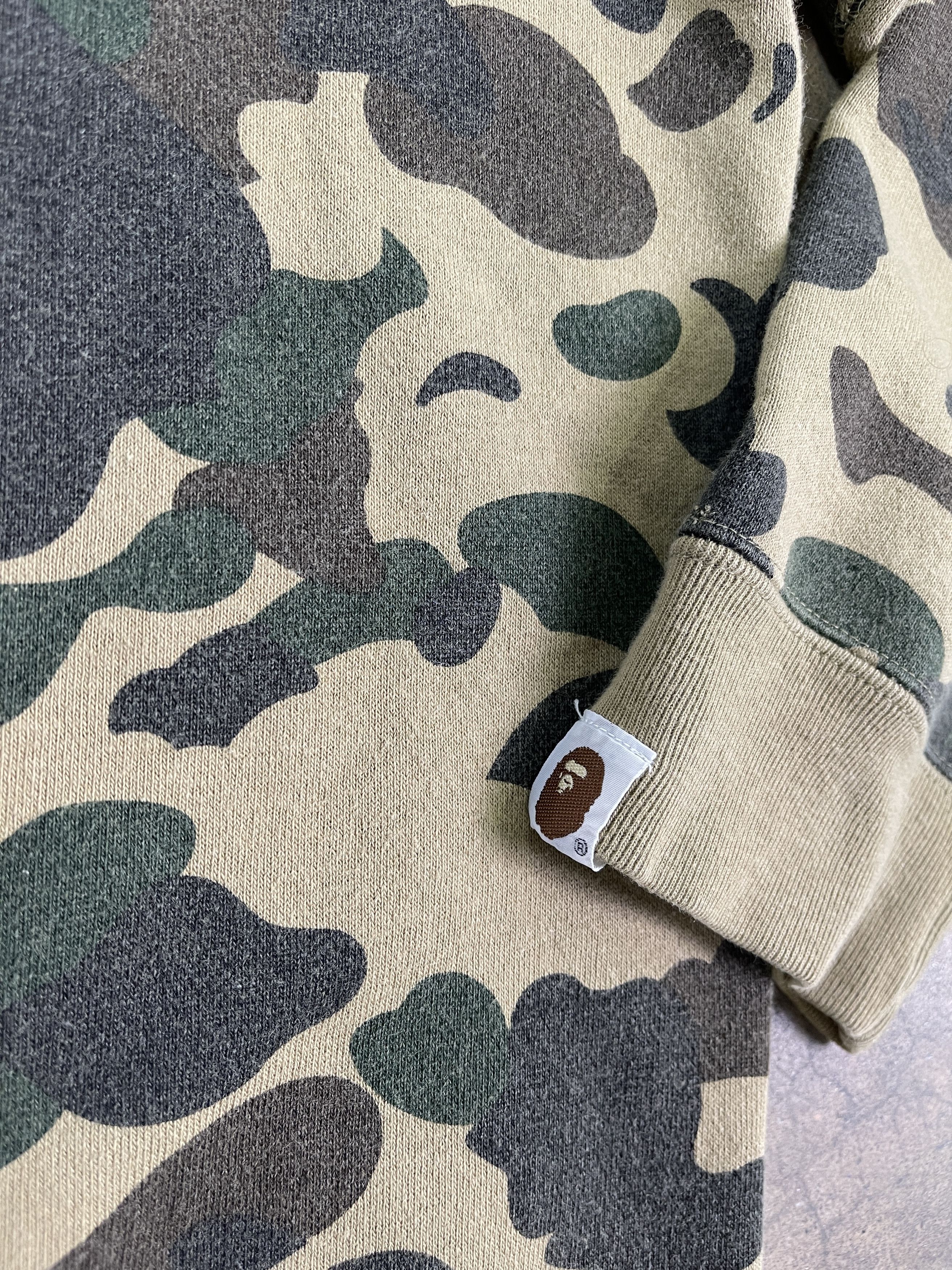 Bape OG Bape Camo College Crewneck. Size US L / EU 52-54 / 3 - 6 Thumbnail