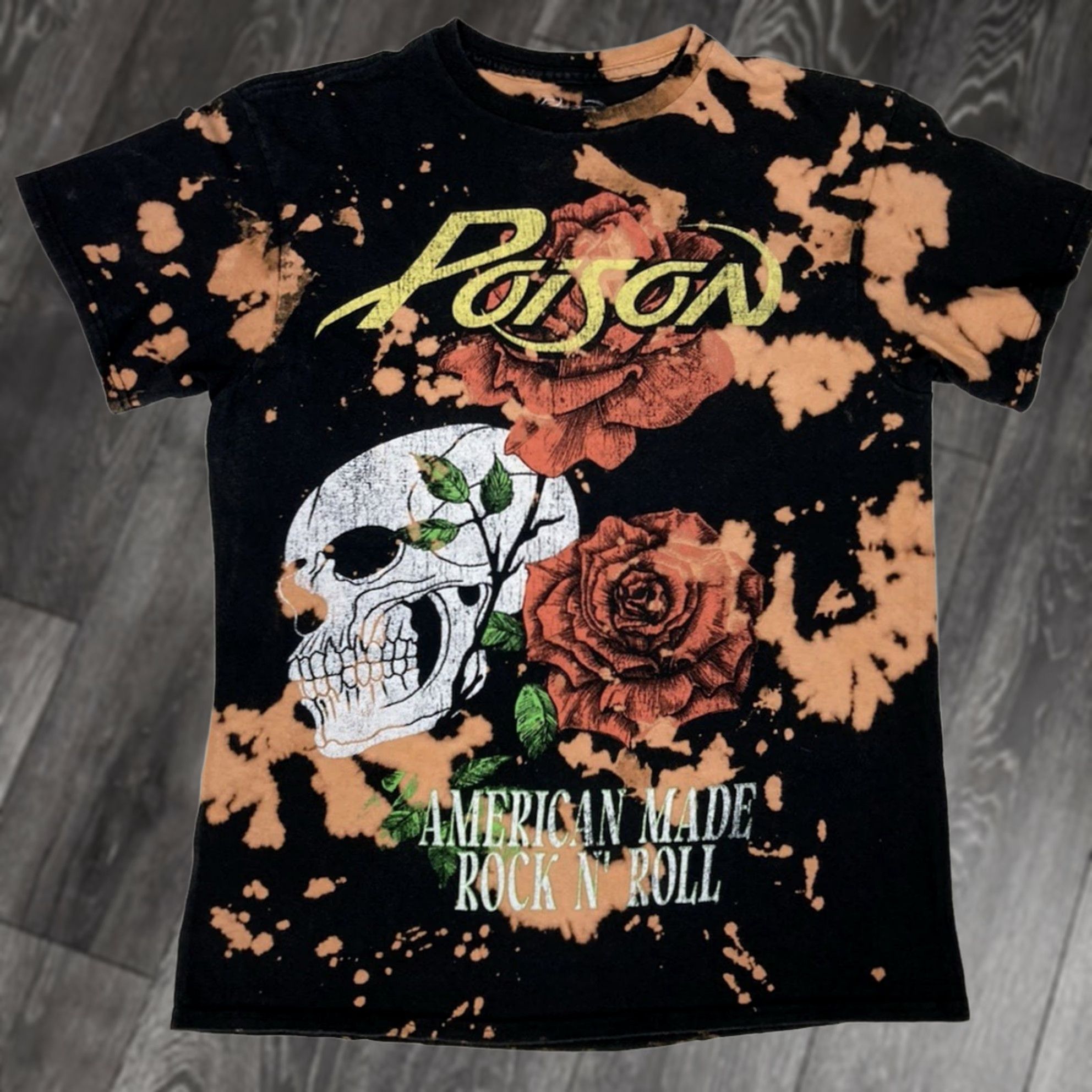 Vintage Poison Skull Flower Graphic T-shirt Women Medium Black Tie Dye Bleach Music Shirt Size M / US 6-8 / IT 42-44 - 1 Thumbnail
