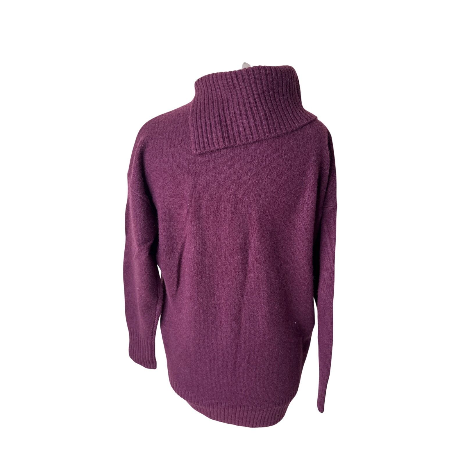 Nordstrom NORDSTROM Cashmere Split Neck Turtleneck Sweater Burgundy Size S / US 4 / IT 40 - 3 Thumbnail