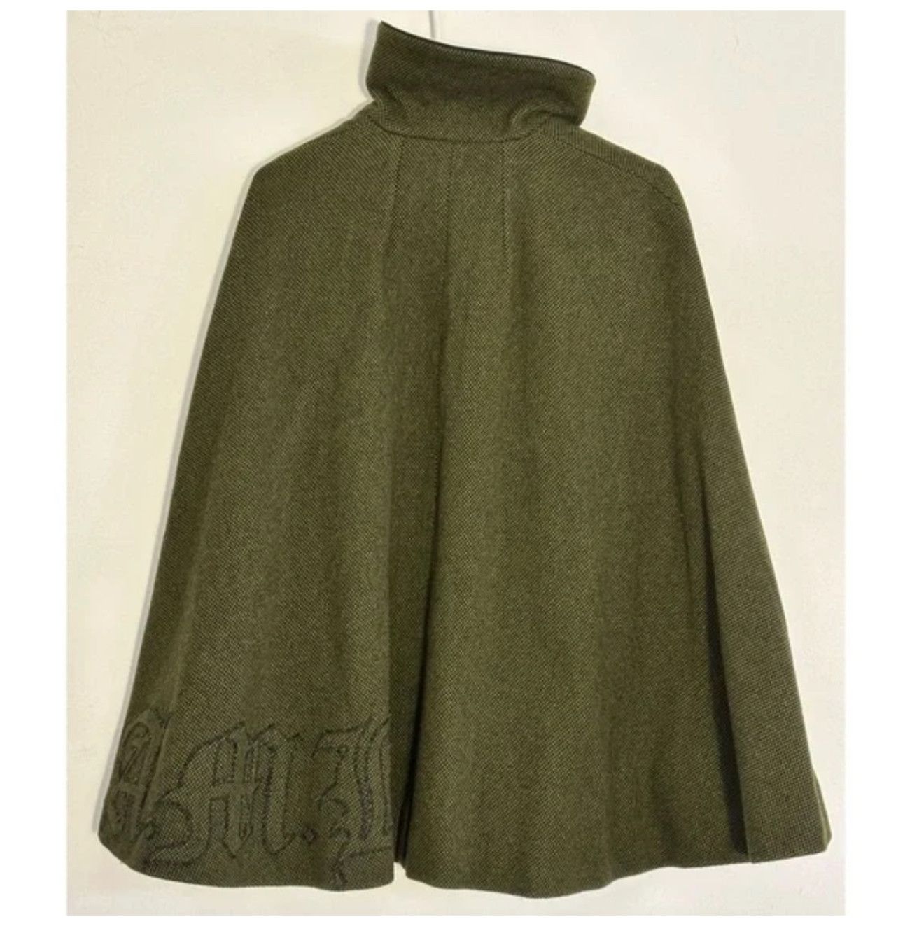 L.A.M.B. Vintage wool cape L.A.M.B. by Gwen Stefani Fall 2005 Size XS / US 0-2 / IT 36-38 - 1 Thumbnail