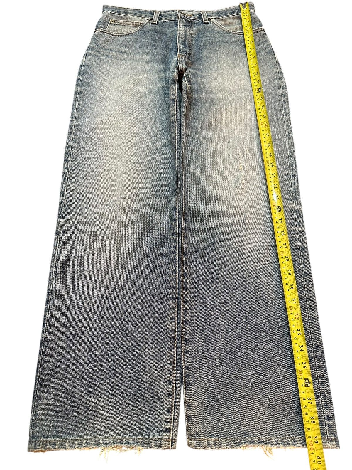 Wrangler Vintage Wrangler Classic Faded Wash Style Baggy Jeans Size US 31 - 12 Thumbnail