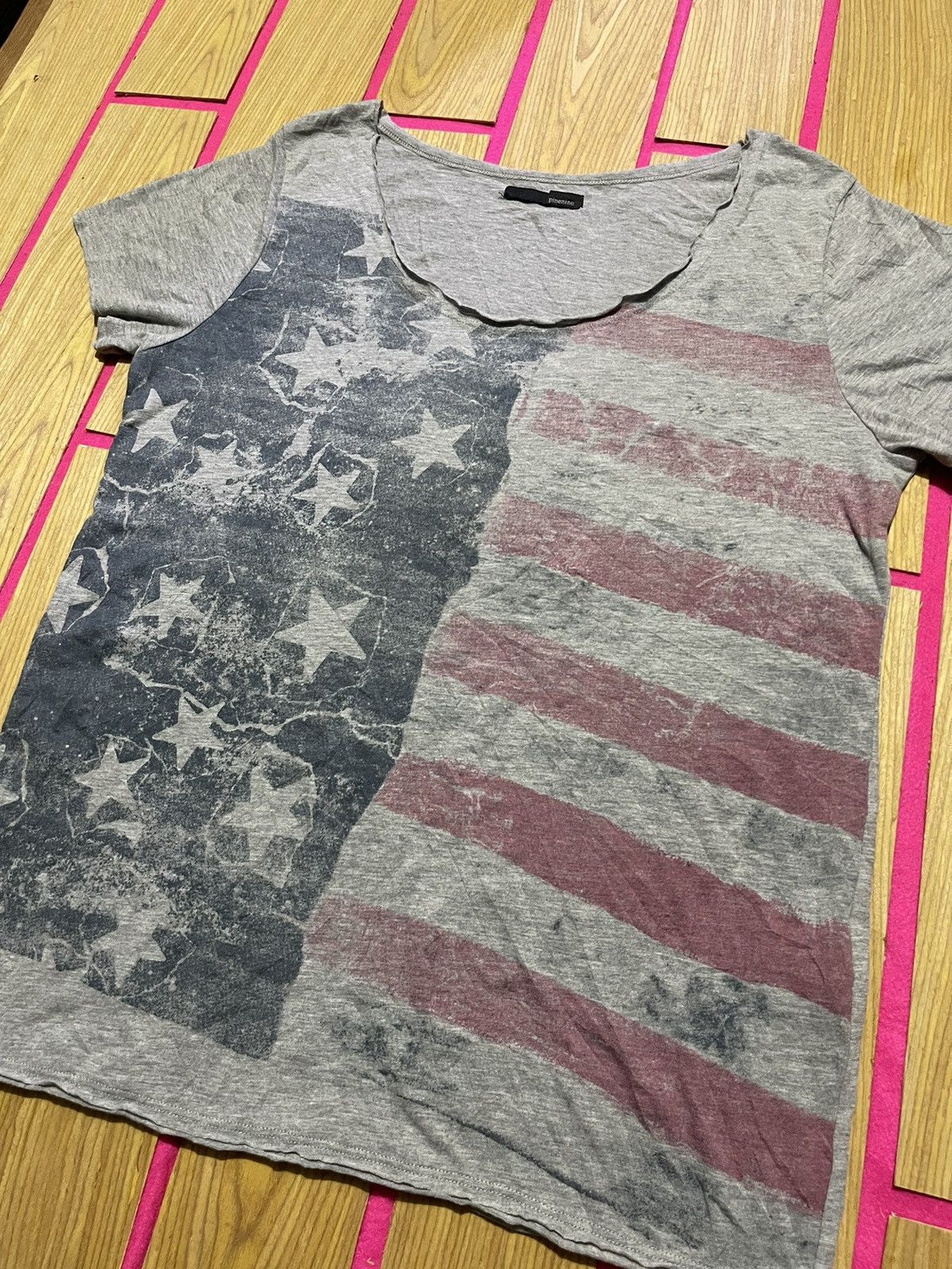If Six Was Nine VINTAGE Y2K PINENINE short sleeve tshirt flag big logo style Size US L / EU 52-54 / 3 - 3 Thumbnail
