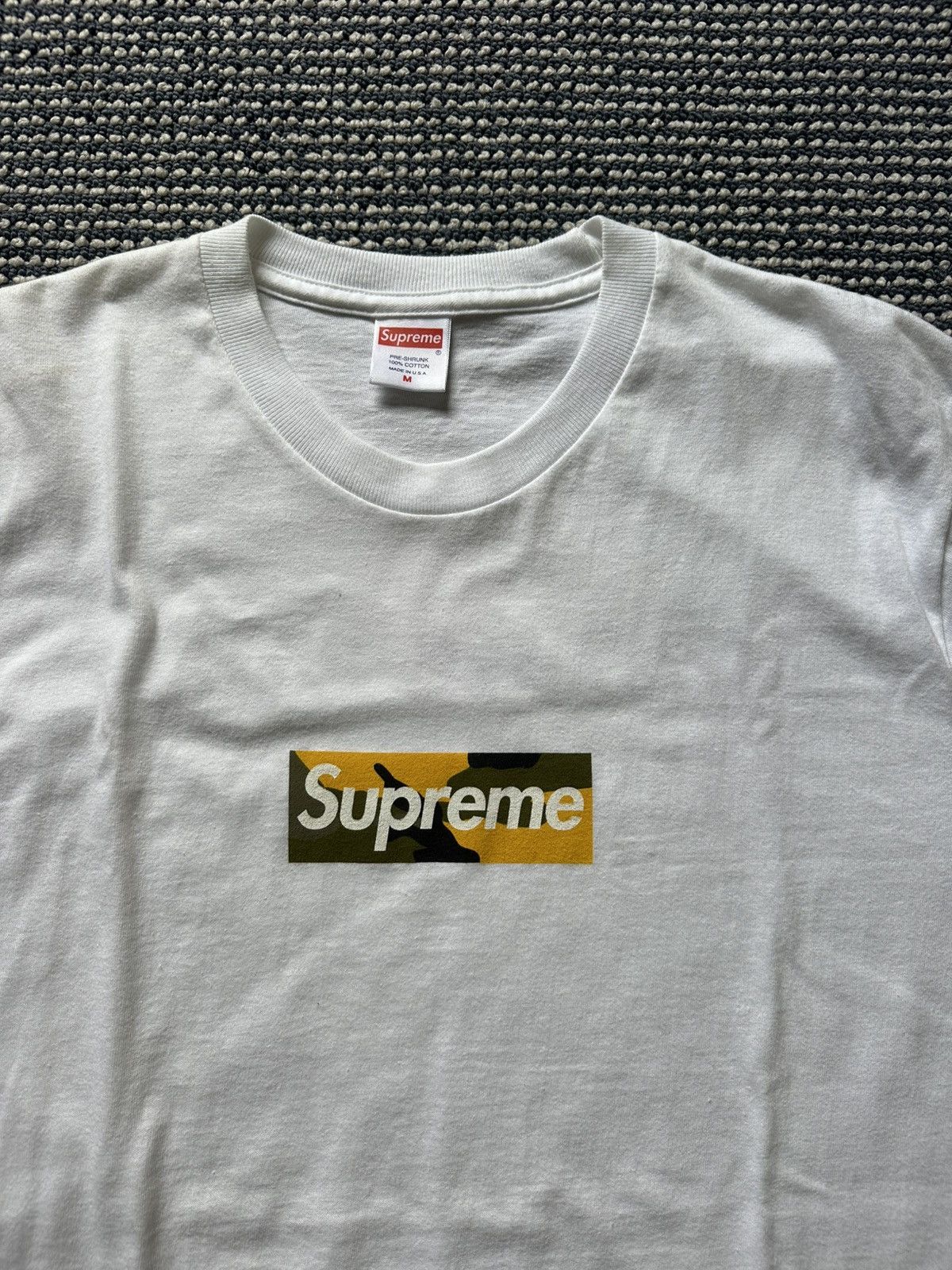 Supreme Supreme box logo Brooklyn store opening Size US M / EU 48-50 / 2 - 2 Thumbnail