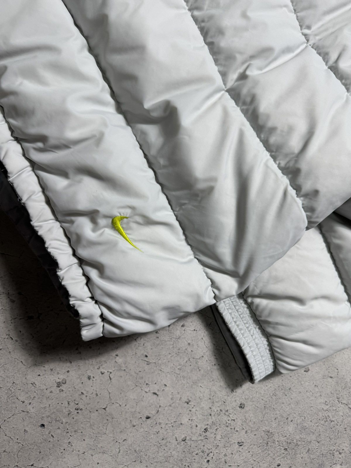Nike Nike Vintage Down Puffer Jacket Bomber Swoosh Drill ACG Y2K Size US XL / EU 56 / 4 - 15 Thumbnail