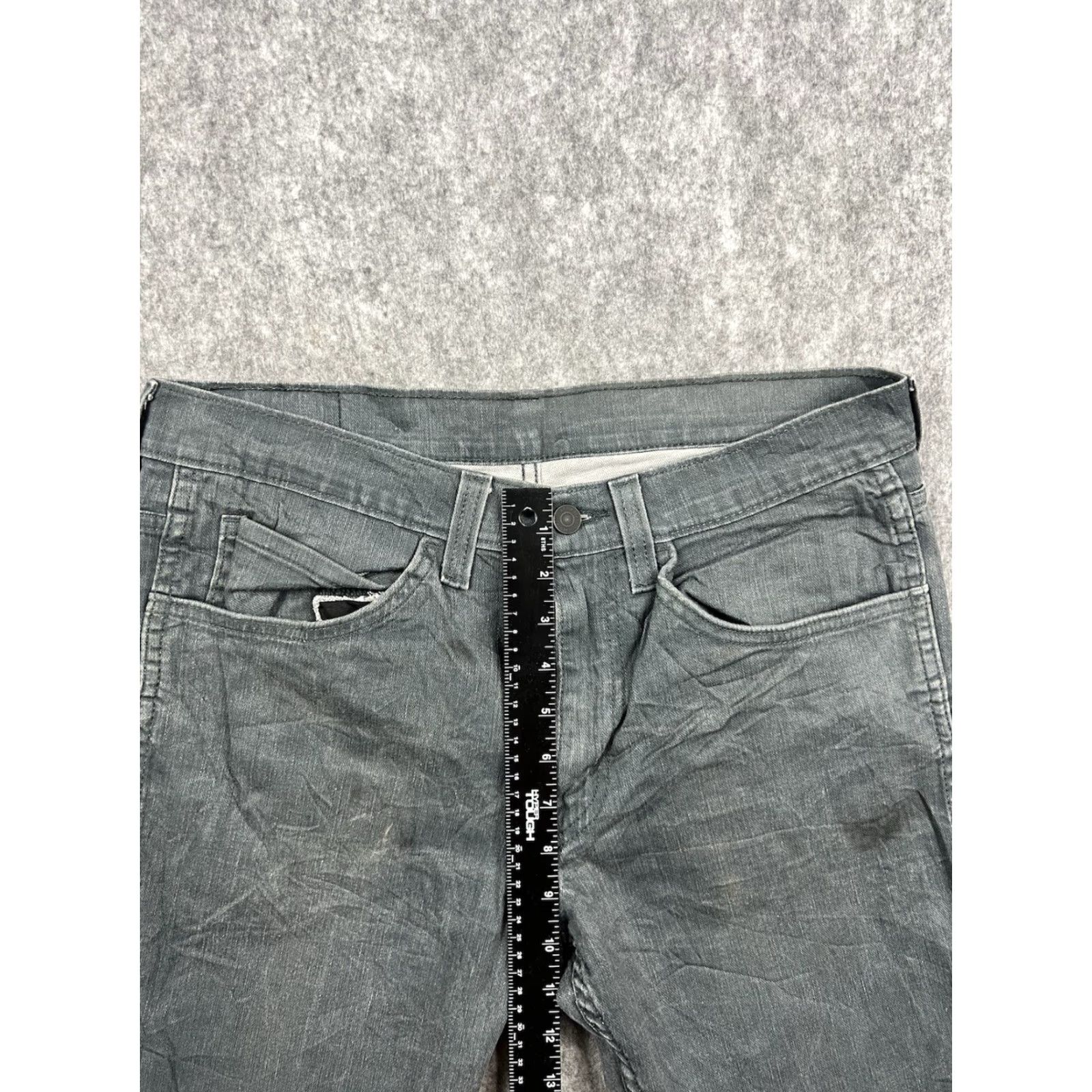 Levi's VINTAGE Levi's 511 Jeans Mens Regular Fit Dark Wash 34x32 Denim Blue 5-Pocket City Retro Modern USA Mens Size US 34 / EU 50 - 7 Thumbnail