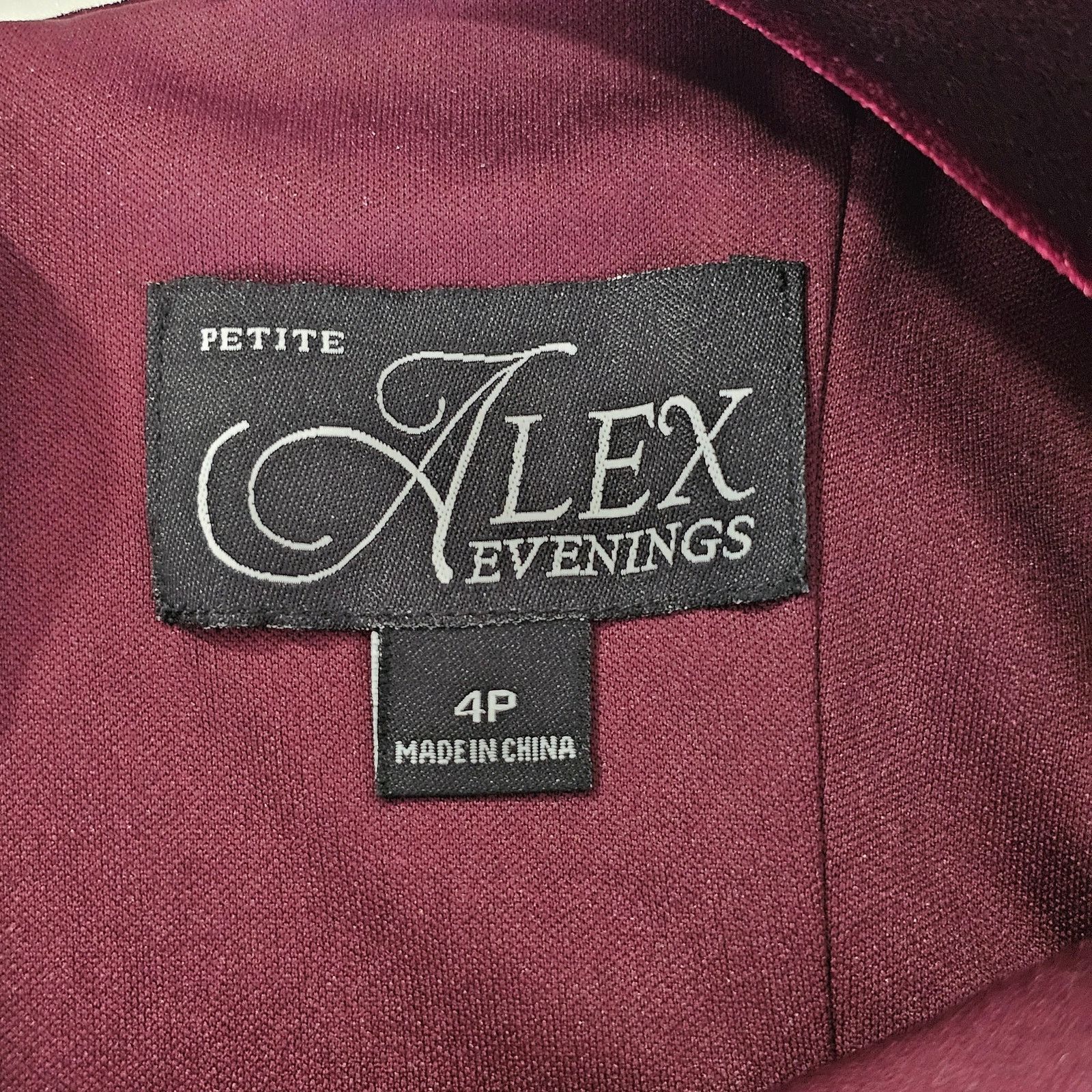 Alex Evenings Alex Evenings Velvet Ruched Beaded Hip Cocktail Dress 4P 4 Size S / US 4 / IT 40 - 14 Thumbnail