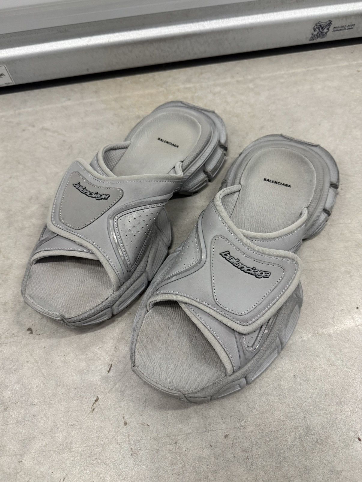 Balenciaga Balenciaga 3XL Sandal Size US 11 / EU 44 - 1 Thumbnail