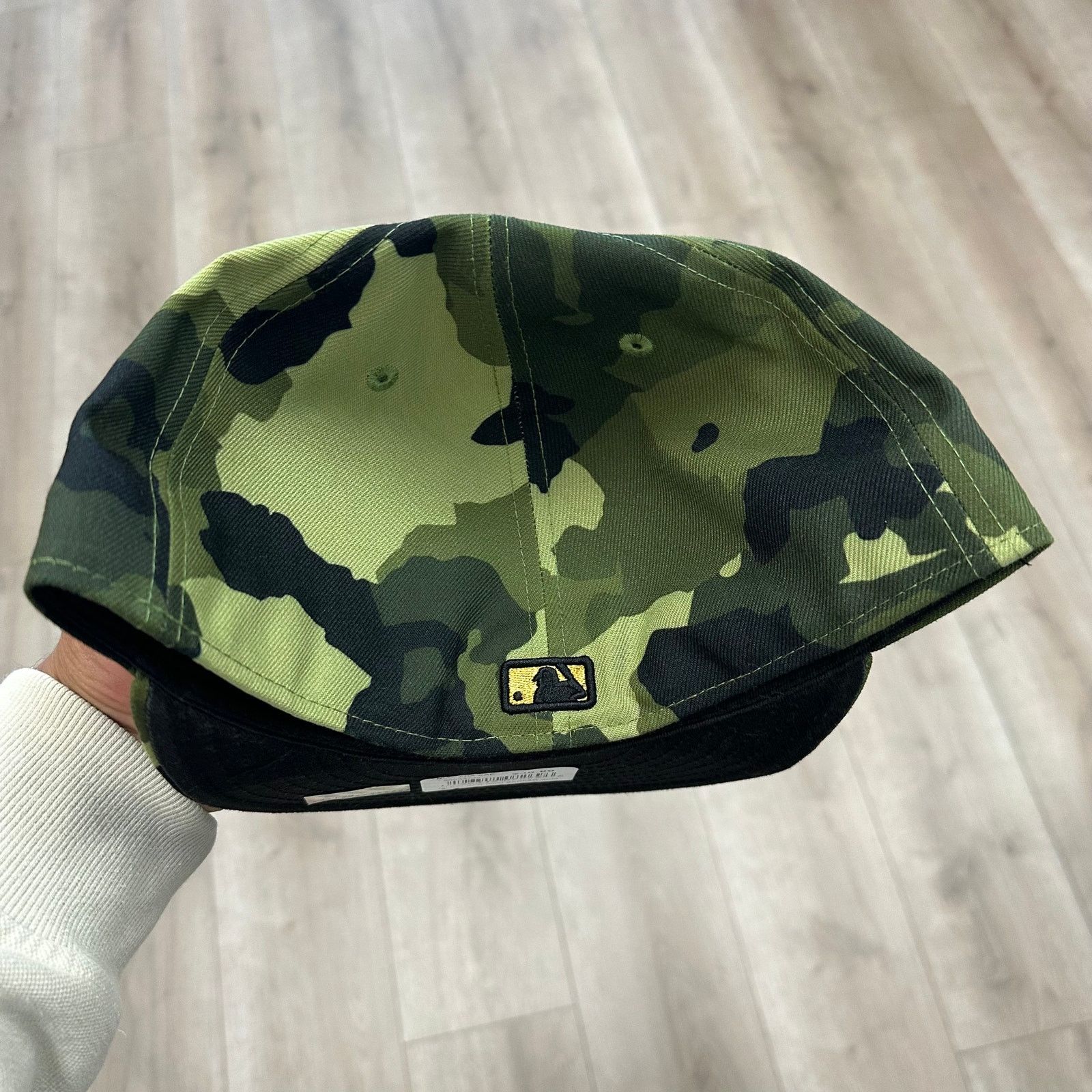 New Era San Diego Padres 2022 ARMED FORCES STARS N STRIPES Hat Size ONE SIZE - 4 Thumbnail