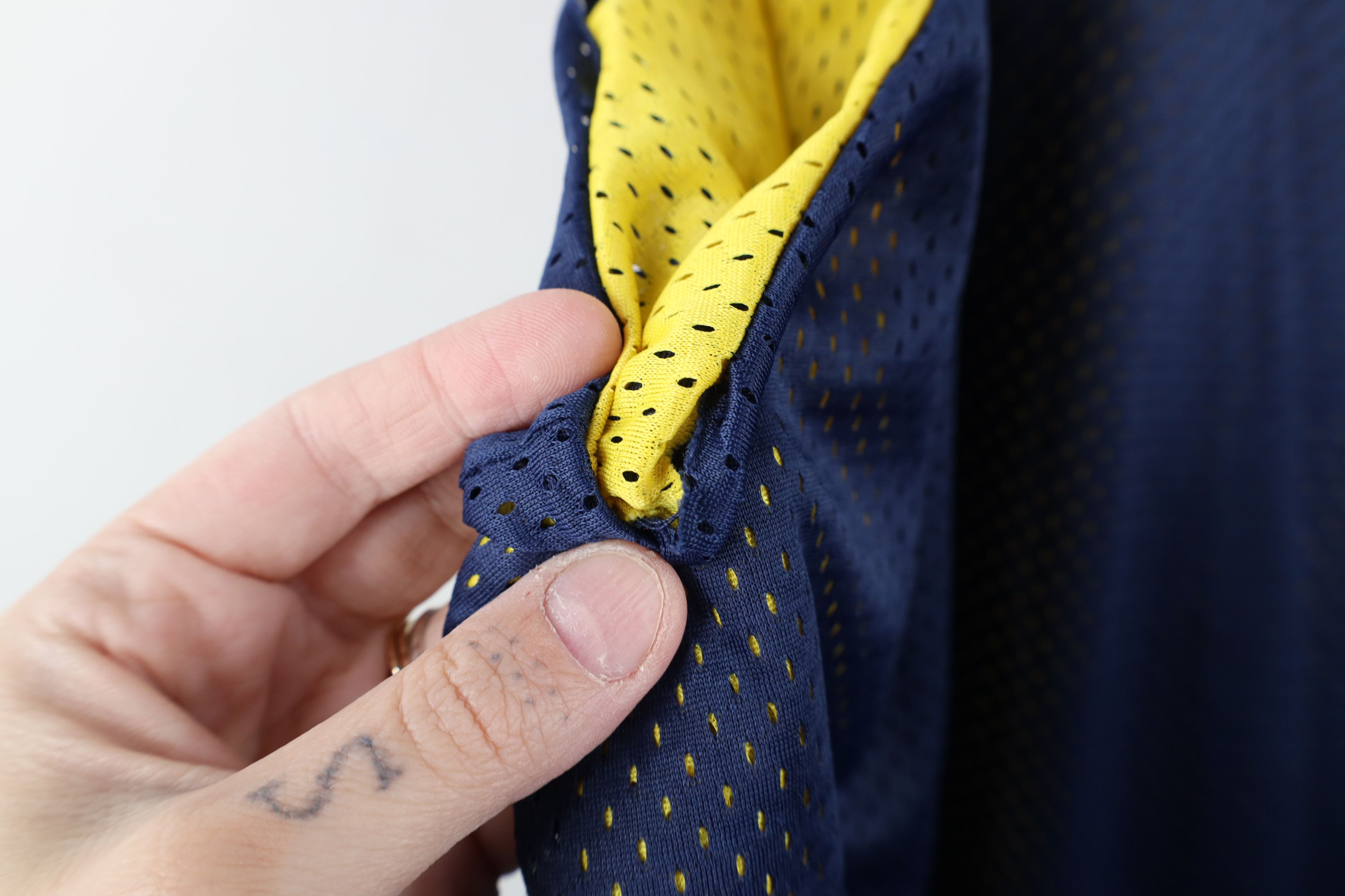 Vintage Vintage 90s Streetwear Reversible Mesh Basketball Jersey USA Size US XL / EU 56 / 4 - 5 Thumbnail