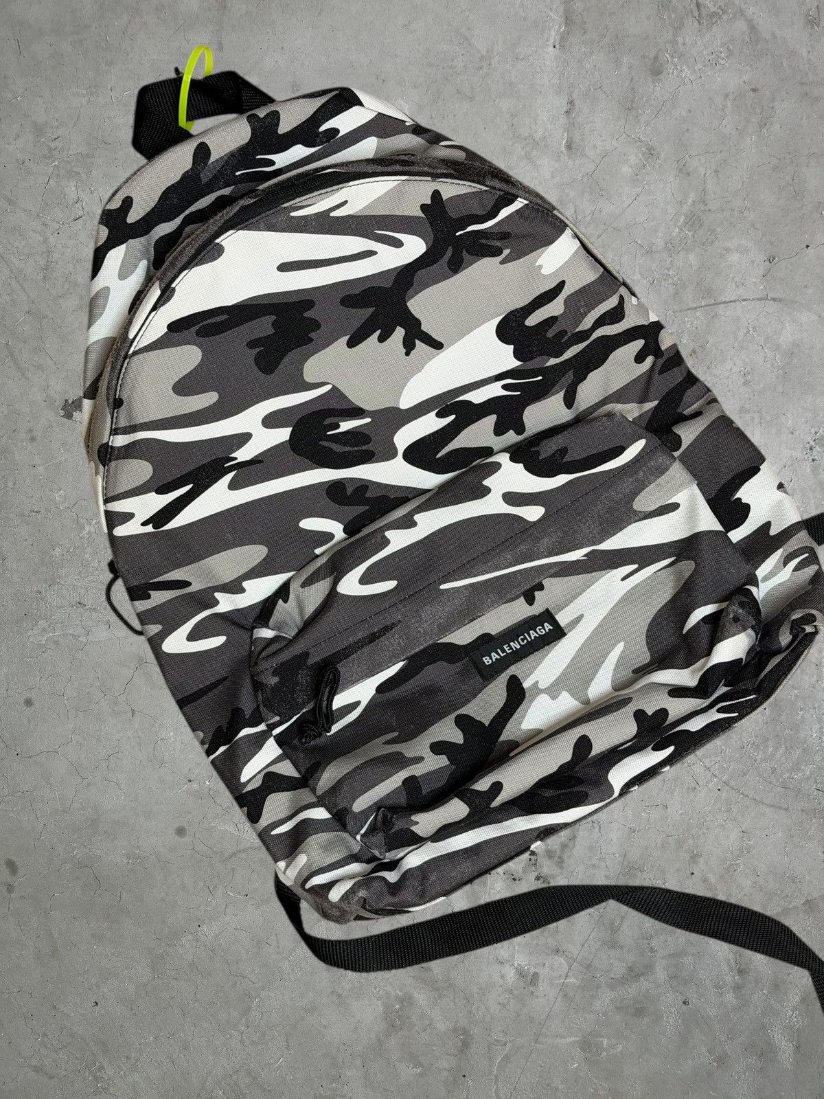 Balenciaga Balenciaga Snow Camo Backpack Size ONE SIZE - 3 Thumbnail