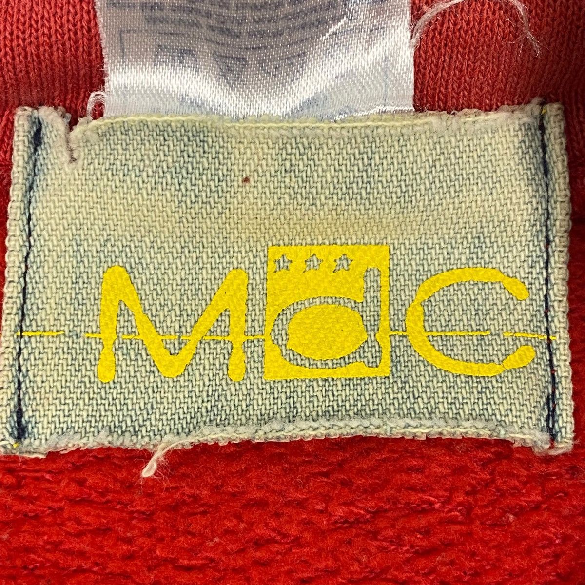 Vintage Vintage MDC Japan Streetwear Hoodie Sweater Red Size M Size US M / EU 48-50 / 2 - 7 Thumbnail
