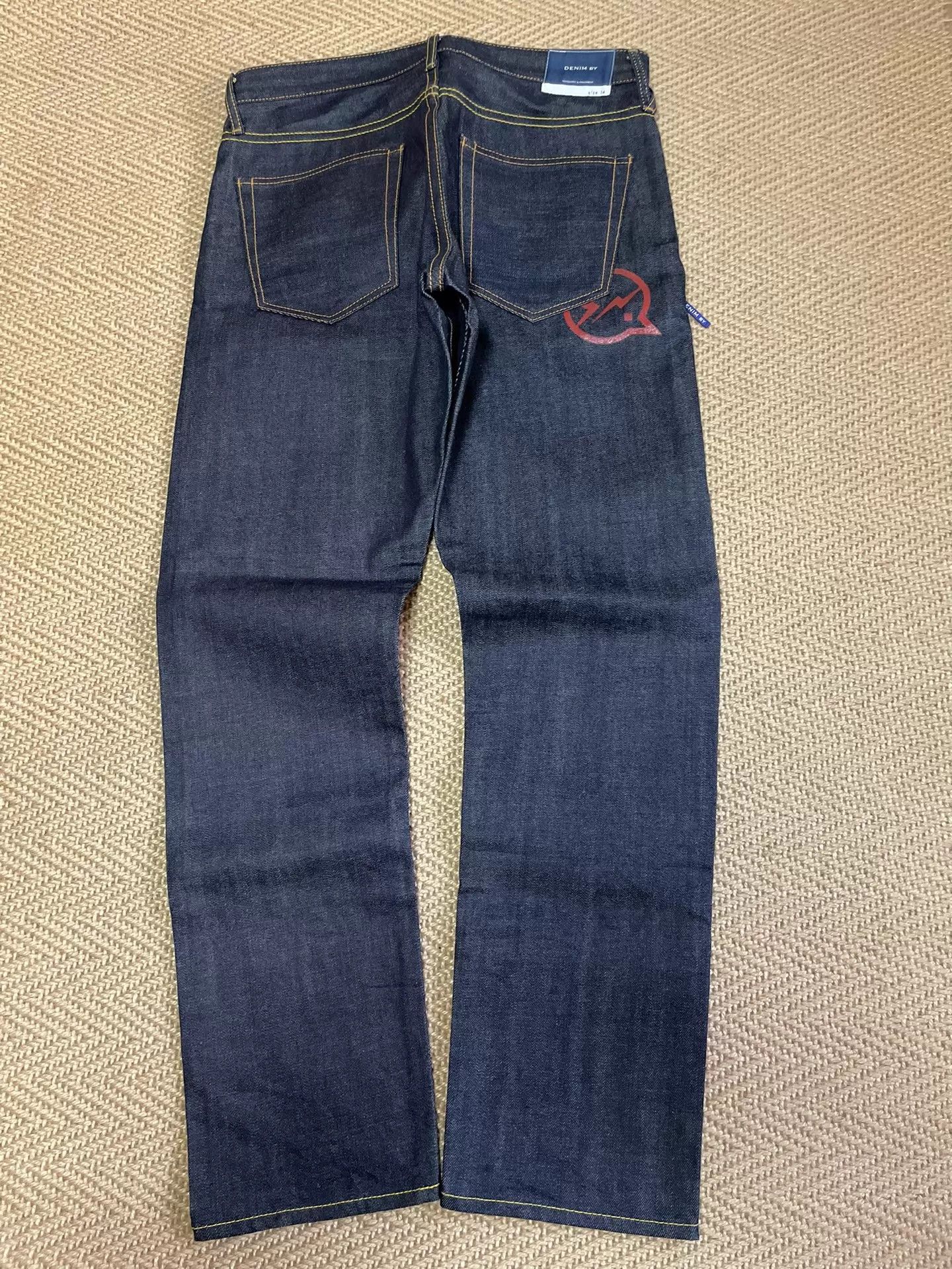 Vanquish VANQUISH x FRAGMENT Red Flash Raw Jeans W34 New Size US 34 / EU 50 - 1 Thumbnail
