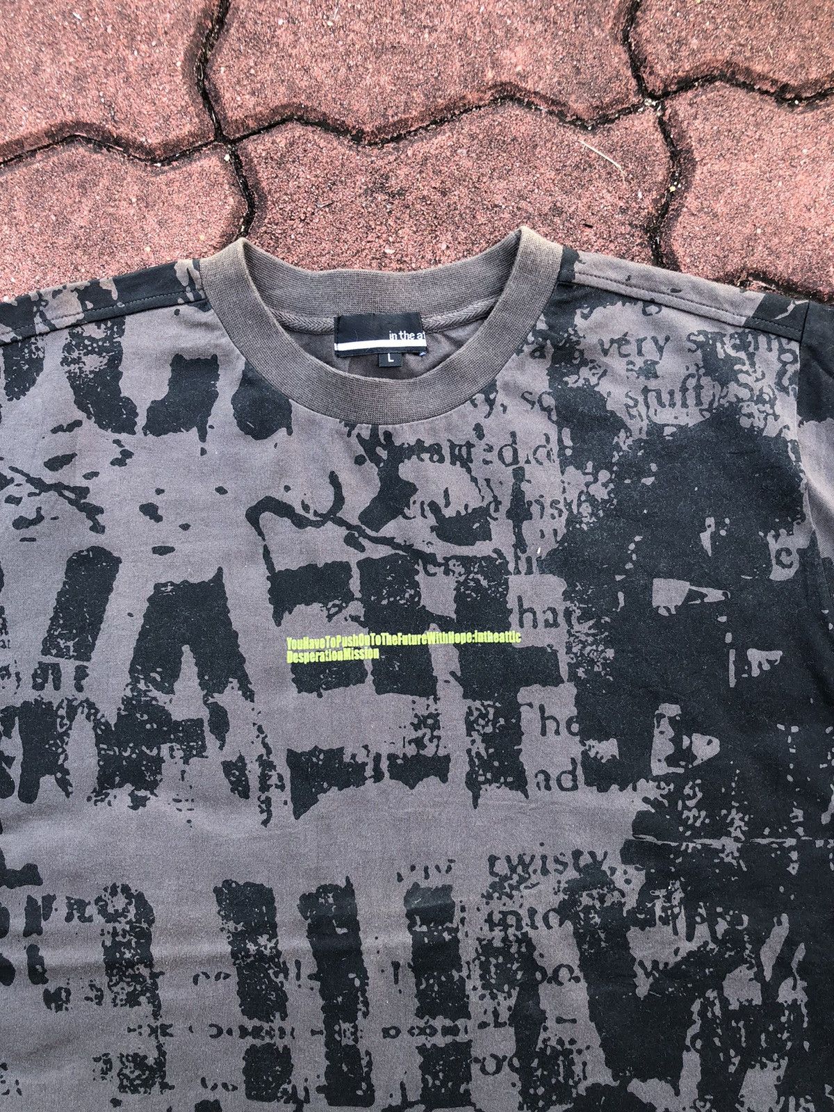 In The Attic 🔥Vintage🔥In The Attic AOP Tshirt Size US L / EU 52-54 / 3 - 3 Thumbnail