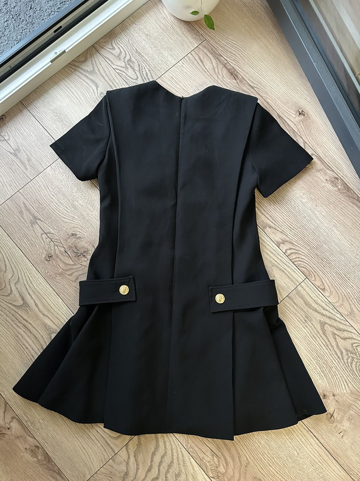Louis Vuitton LOUIS VUITTON DRESS SIZE 36 Size S / US 4 / IT 40 - 9 Thumbnail