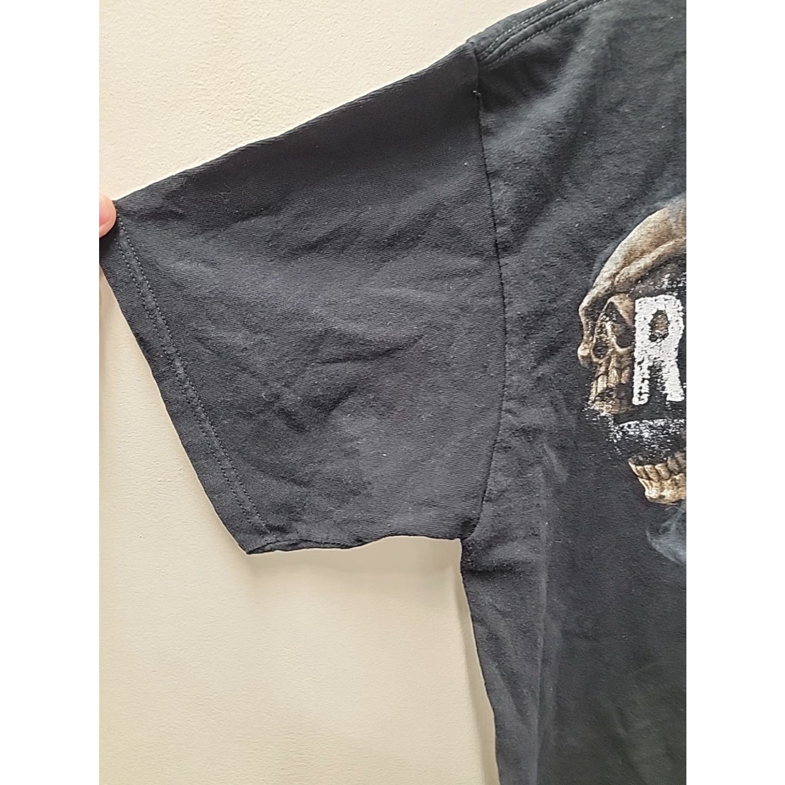 Anvil VINTAGE Anvil Sevendust Band Tour Shirt Crew Neck Short Sleeve L Black Graphic Print Men Music Shirt 1990s Size US L / EU 52-54 / 3 - 5 Thumbnail