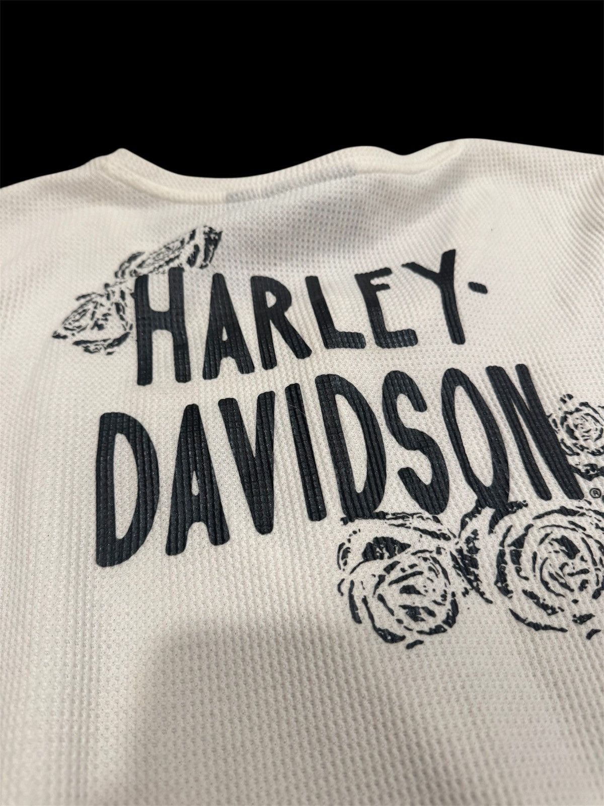 Harley Davidson Harley Davidson Rose Henley Size US L / EU 52-54 / 3 - 5 Thumbnail